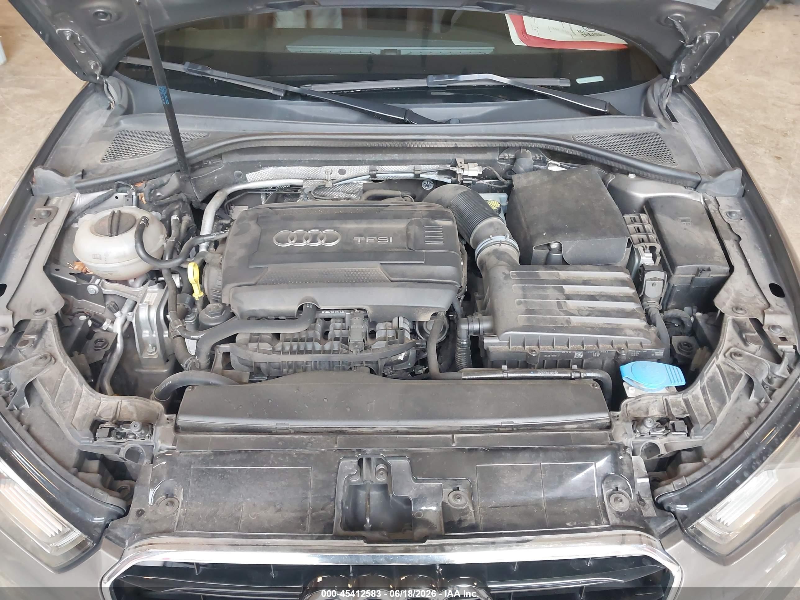 2015 Audi A3 2.0t Premium Gray vin: WAUWFLFFXF1113668