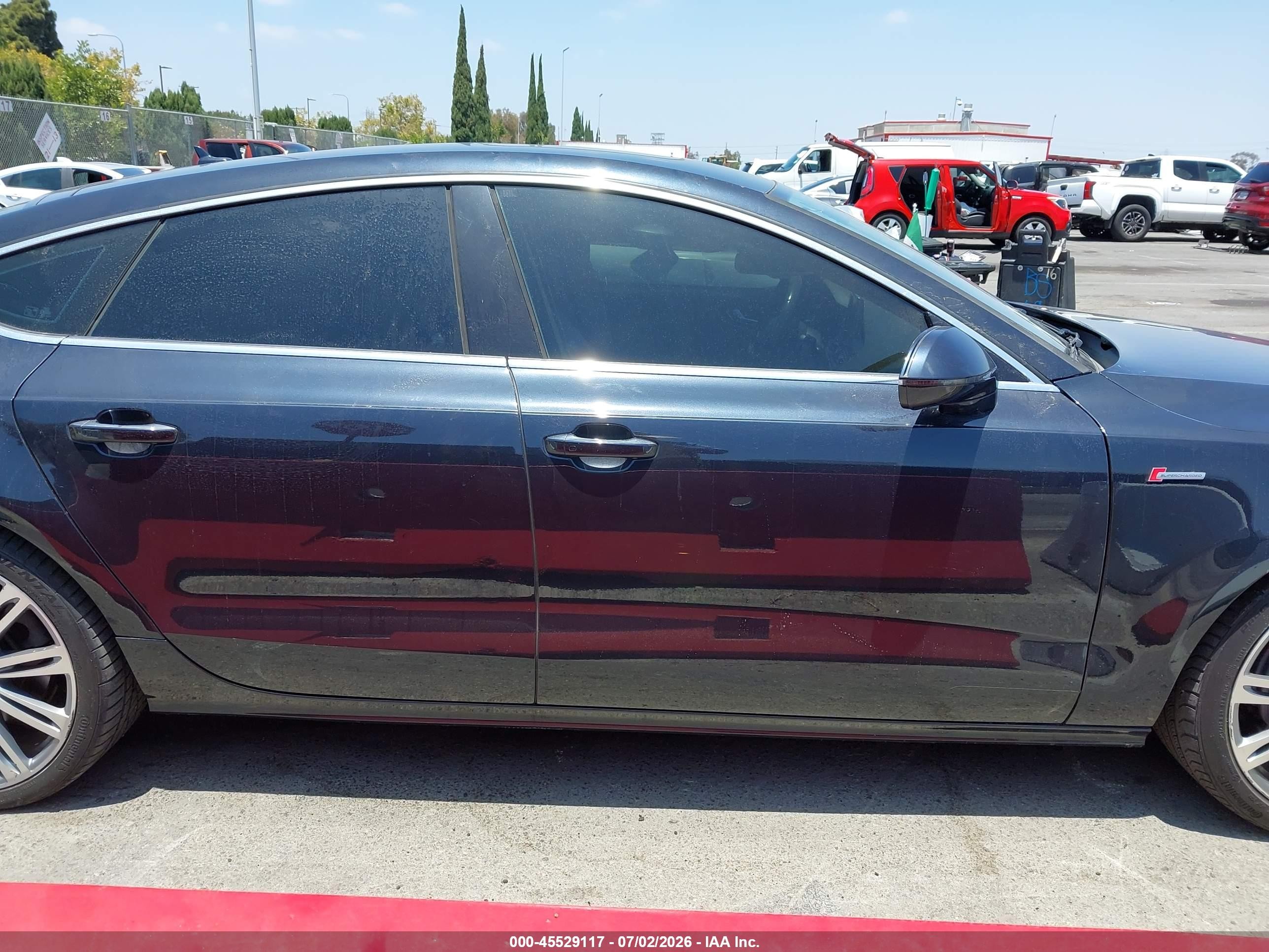 2014 Audi A7 3.0t Premium Plus Черный vin: WAUWGAFC1EN129496