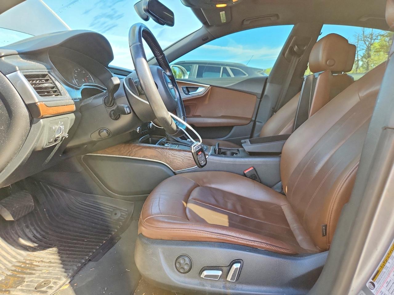 2016 Audi A7 Premium Plus Silver vin: WAUWGAFC1GN006901