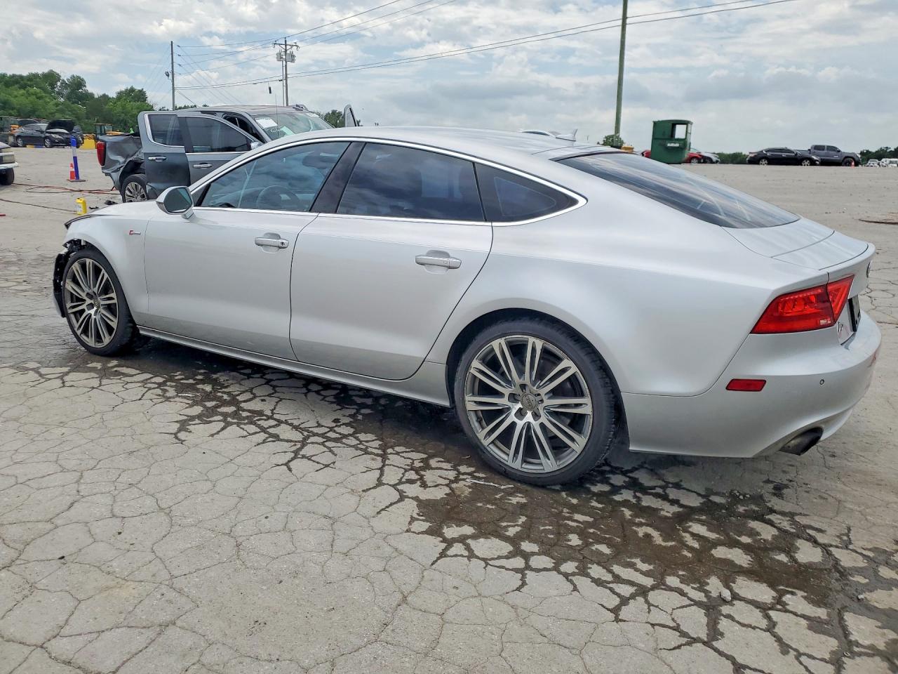 2014 Audi A7 Premium Plus Silver vin: WAUWGAFC2EN066117