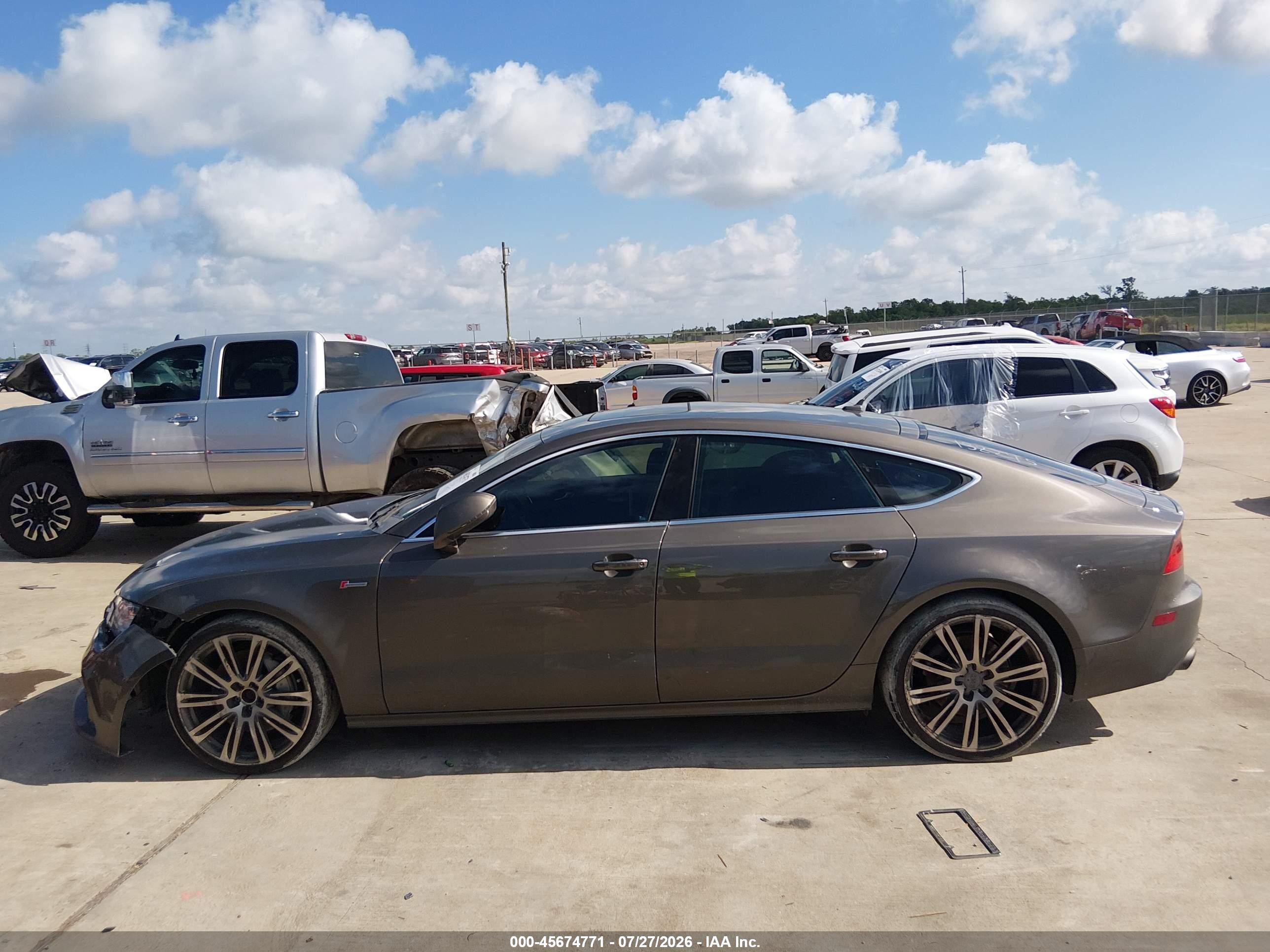 2014 Audi A7 3.0t Premium Plus vin: WAUWGAFC2EN132245