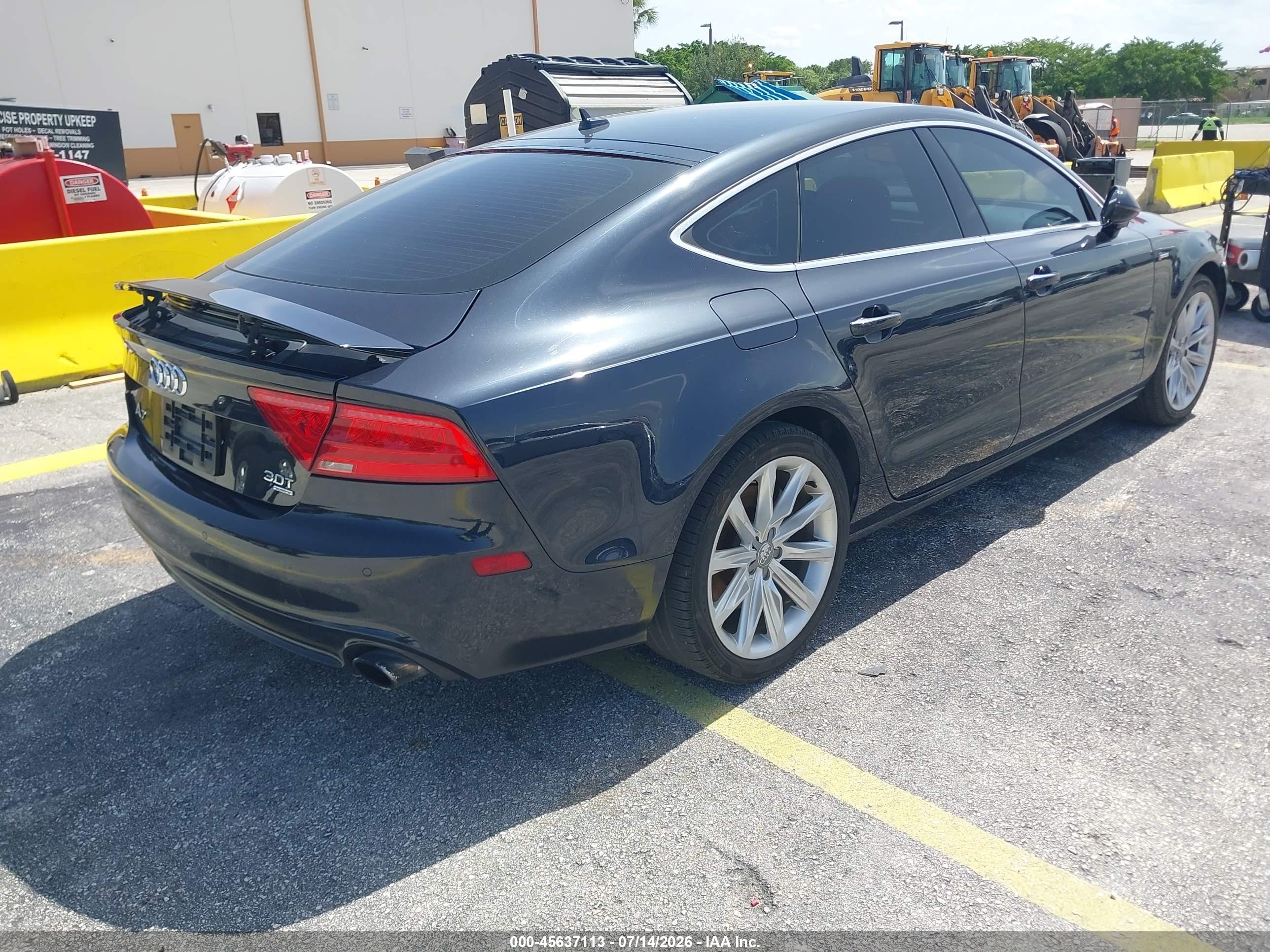 2014 Audi A7 3.0t Premium Plus Gray vin: WAUWGAFC3EN095948