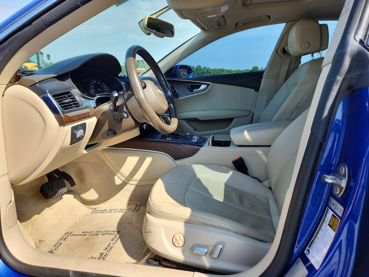 2016 Audi A7 Premium Plus Синий vin: WAUWGAFC3GN163569