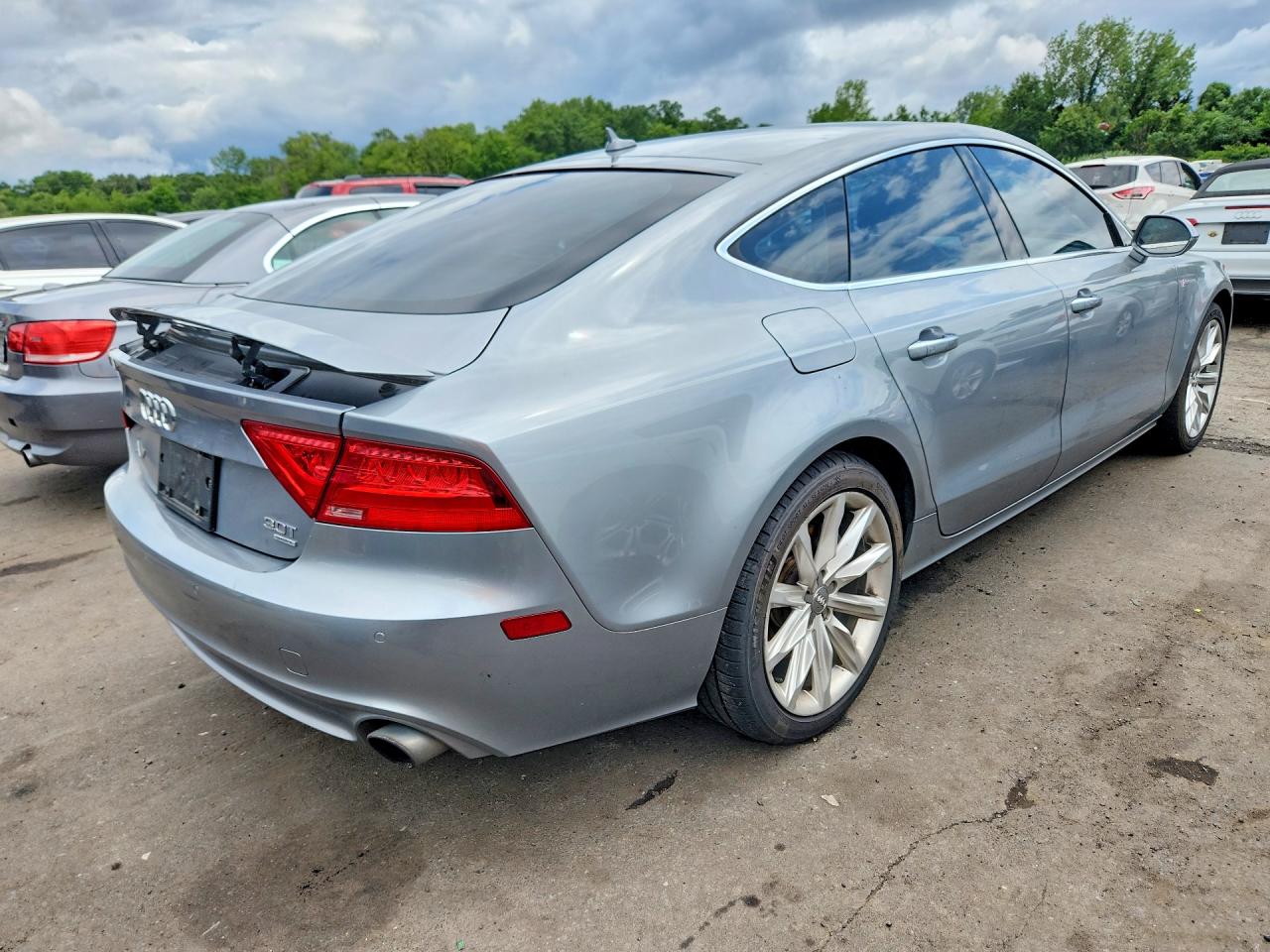 2014 Audi A7 Premium Plus Silver vin: WAUWGAFC5EN064670