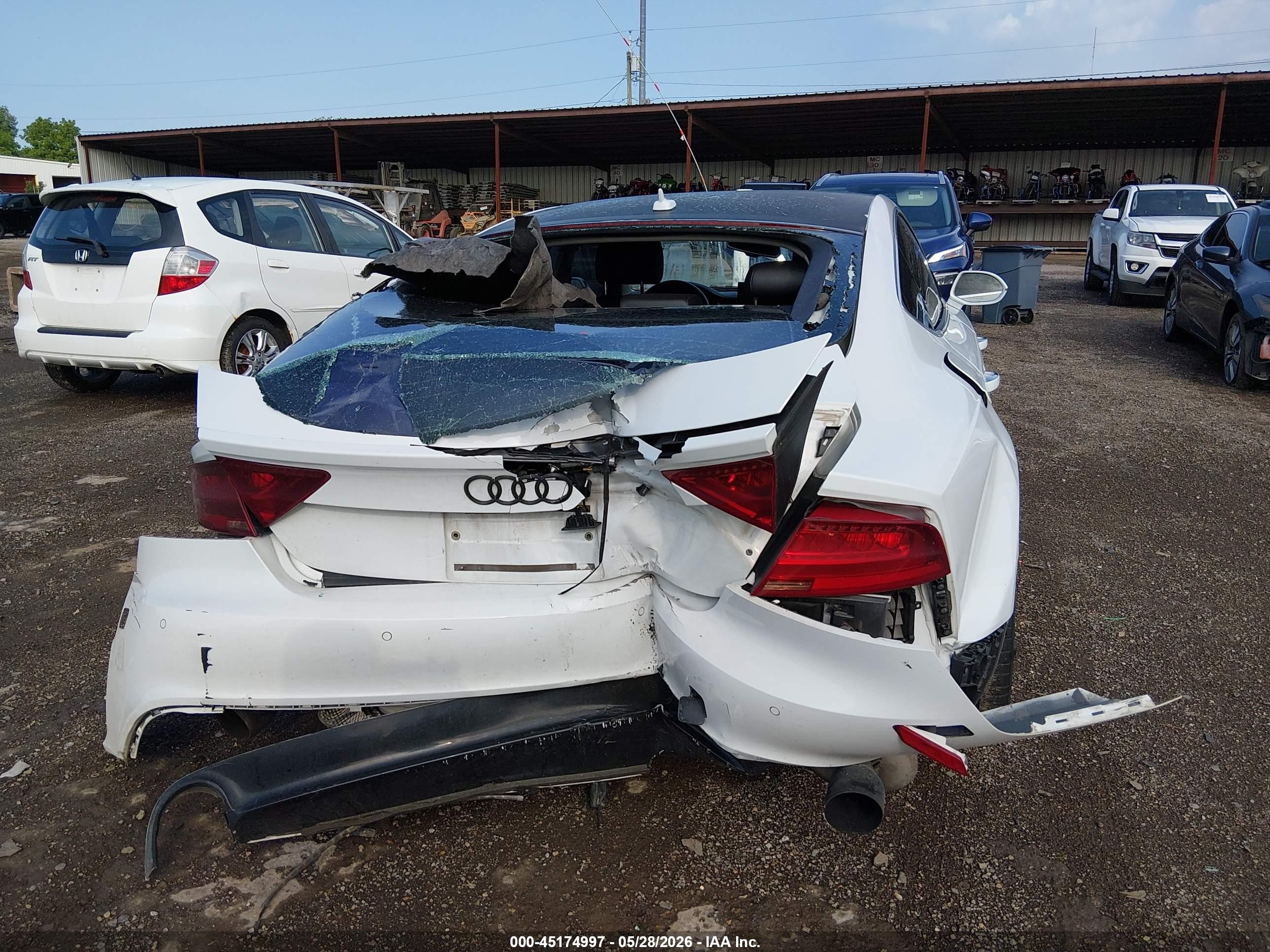 2014 Audi A7 3.0t Premium Plus White vin: WAUWGAFC6EN113701