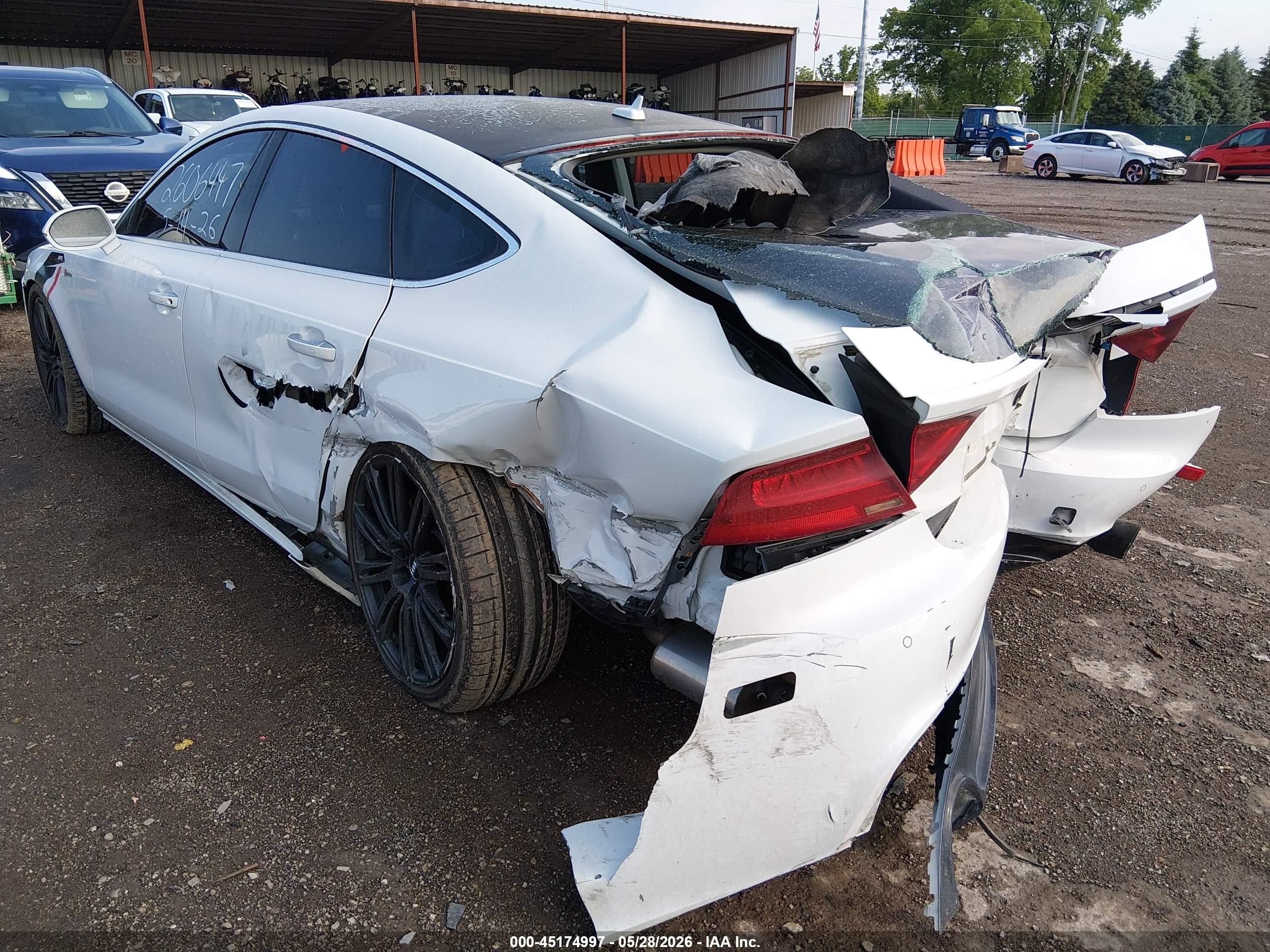 2014 Audi A7 3.0t Premium Plus White vin: WAUWGAFC6EN113701