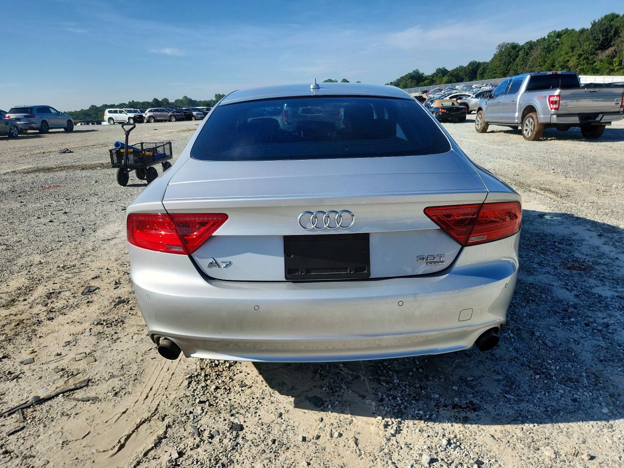 2015 Audi A7 Premium Plus Серебряный vin: WAUWGAFC6FN010358