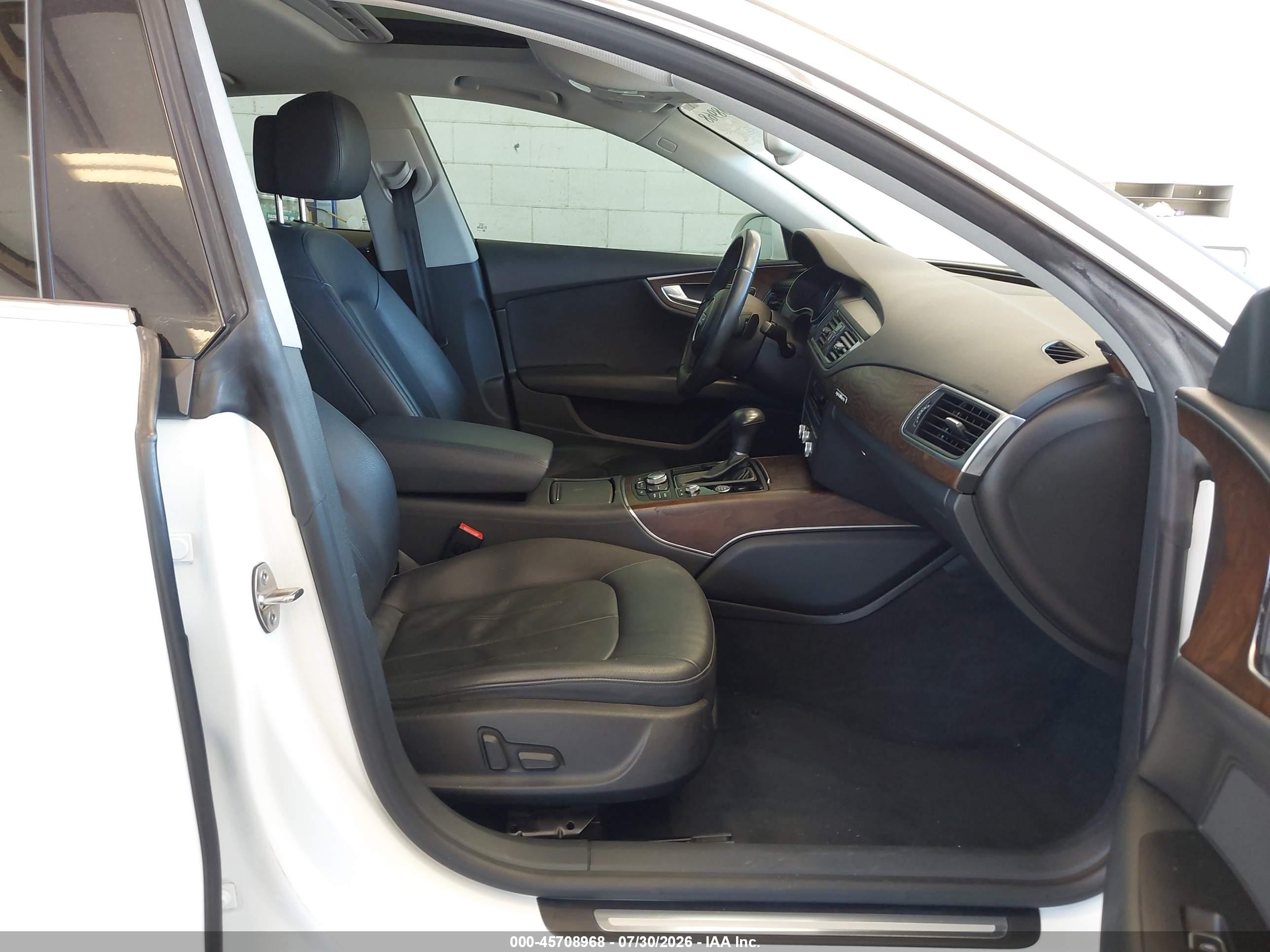 2014 Audi A7 3.0t Premium Plus White vin: WAUWGAFC7EN007872