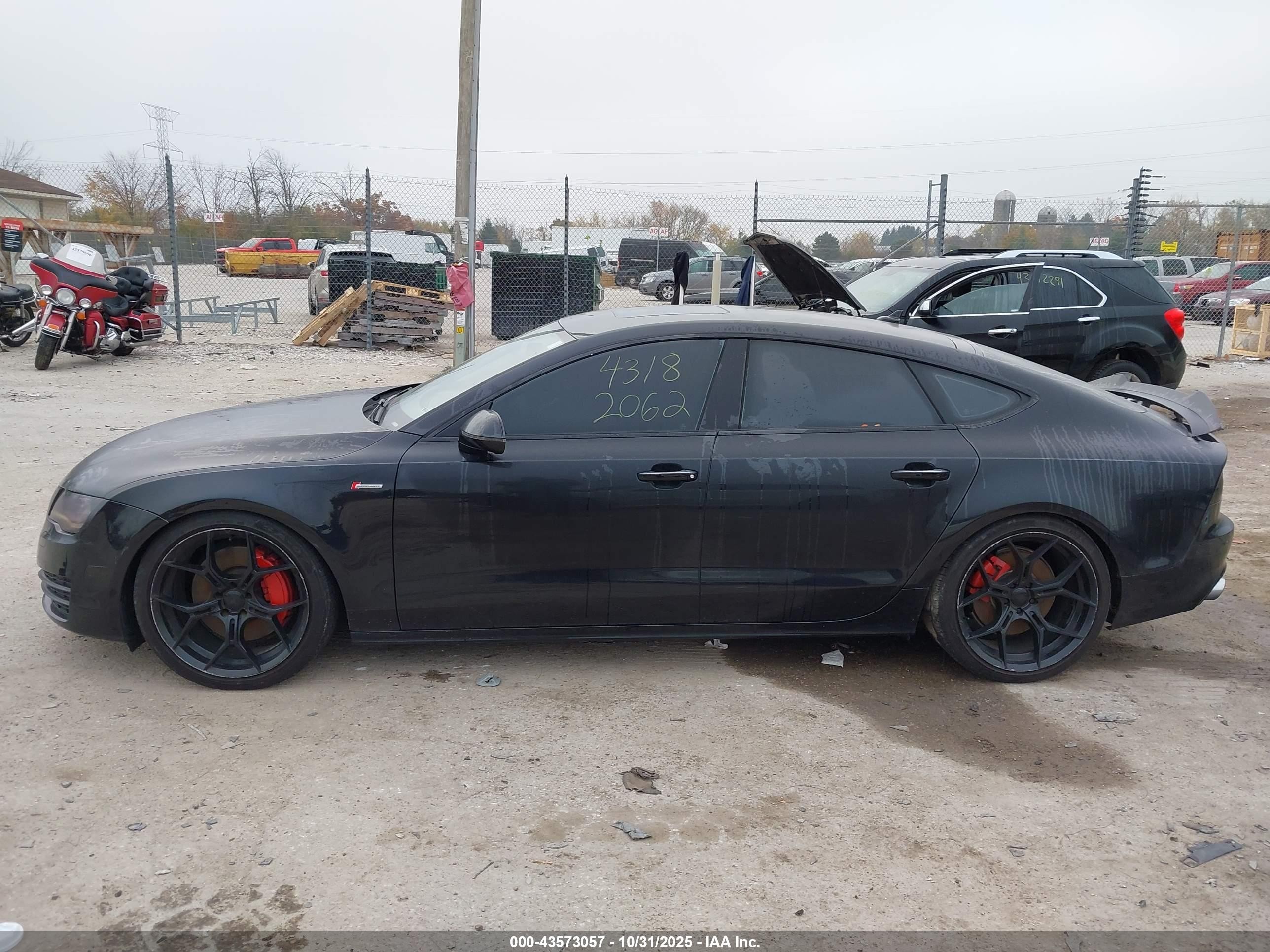 2014 Audi A7 3.0t Premium Plus Черный vin: WAUWGAFC9EN014855