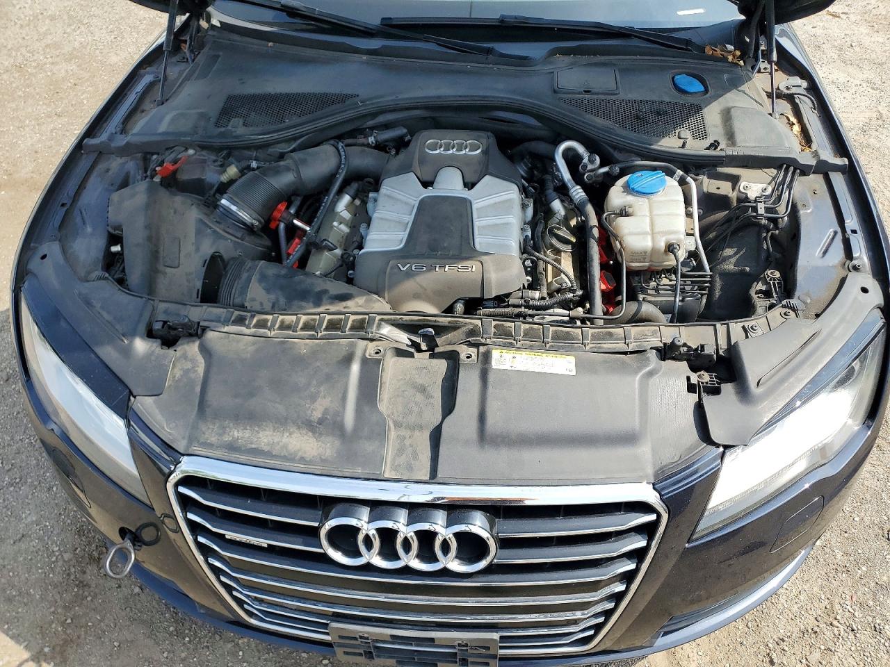 2014 Audi A7 Premium Plus Синий vin: WAUWGAFC9EN021711