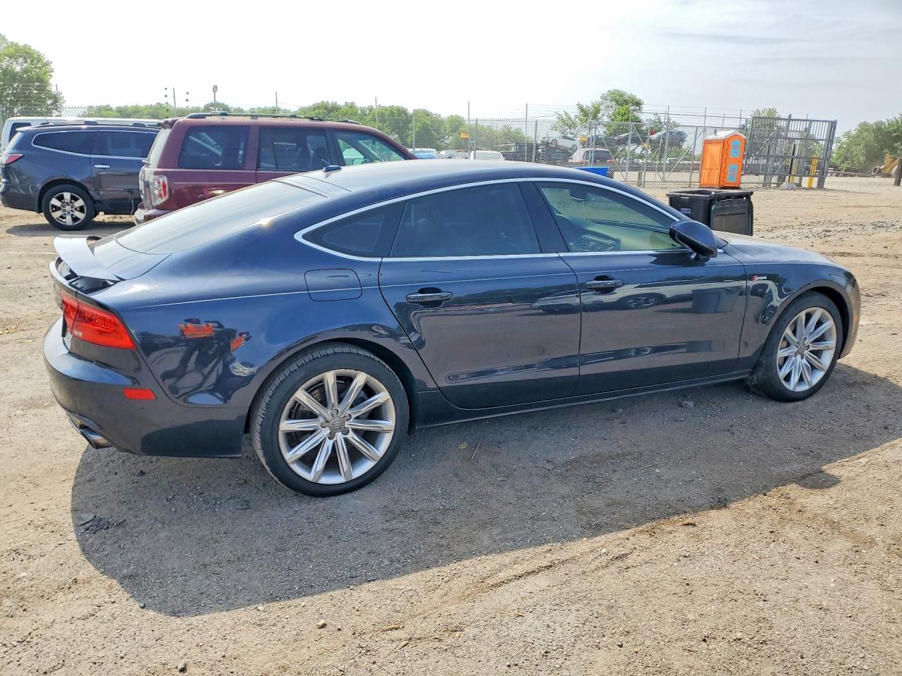 2014 Audi A7 Premium Plus Синий vin: WAUWGAFC9EN021711