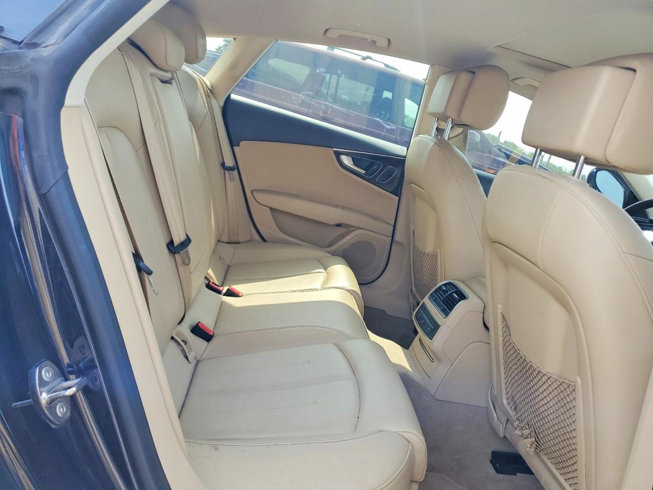 2014 Audi A7 Premium Plus Синий vin: WAUWGAFC9EN021711