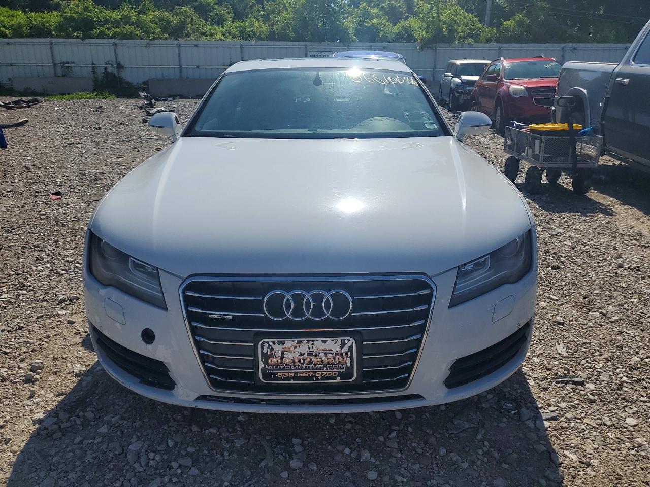 2014 Audi A7 Premium Plus White vin: WAUWGAFC9EN090933