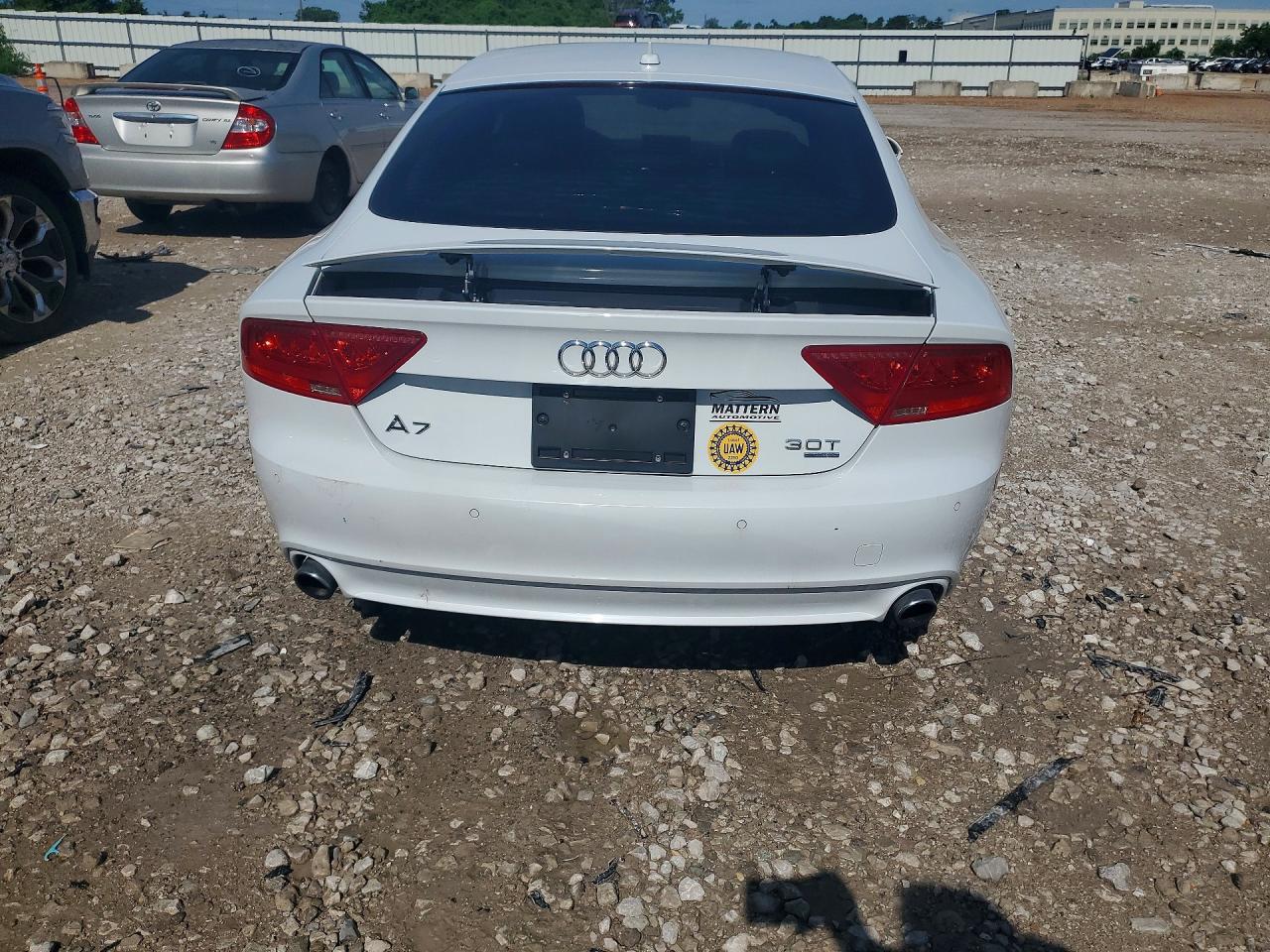2014 Audi A7 Premium Plus White vin: WAUWGAFC9EN090933