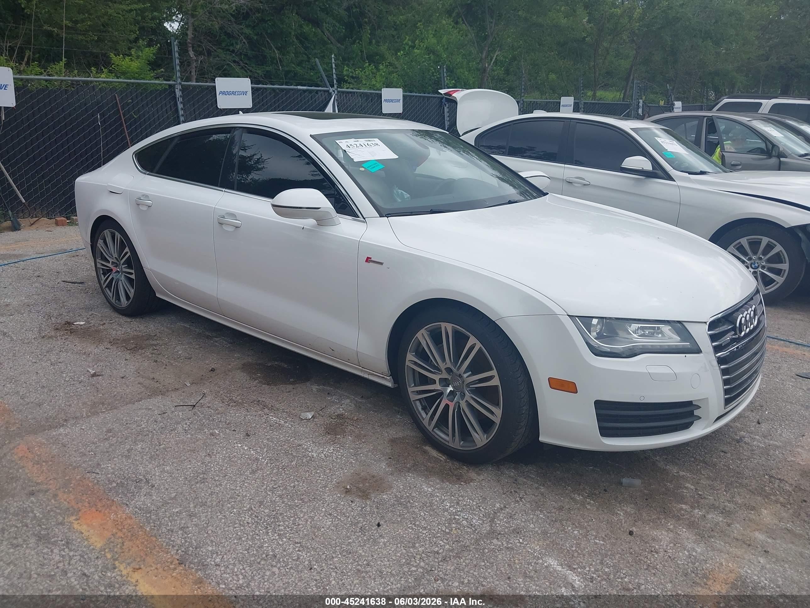 2014 Audi A7 3.0t Premium Plus White vin: WAUWGAFCXEN007025