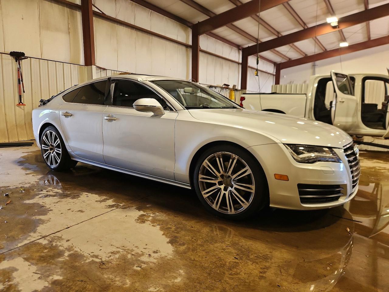 2015 Audi A7 Premium Plus Silver vin: WAUWMAFC5FN009145