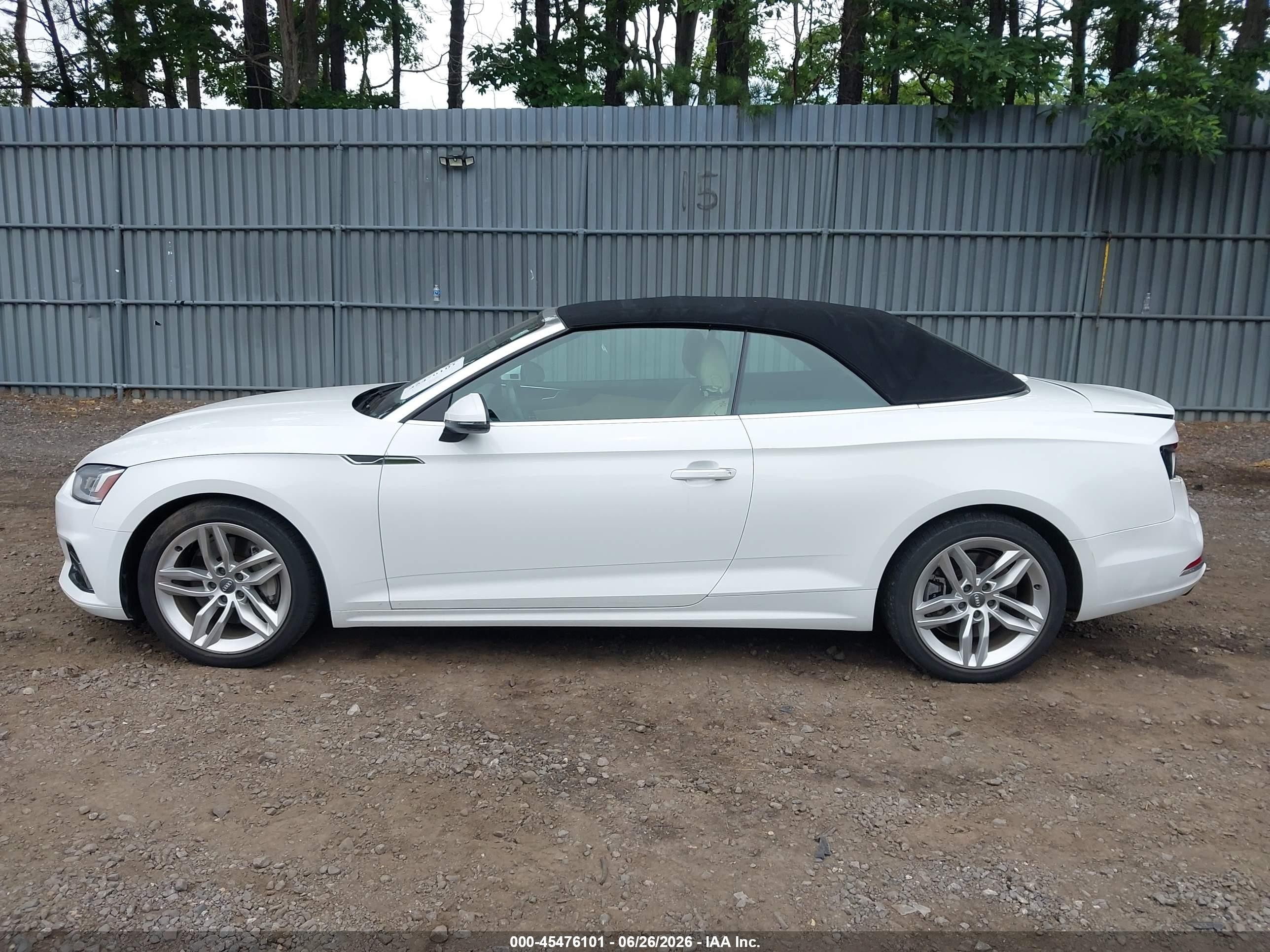 2019 Audi A5 45 Premium White vin: WAUWNGF55KN009528