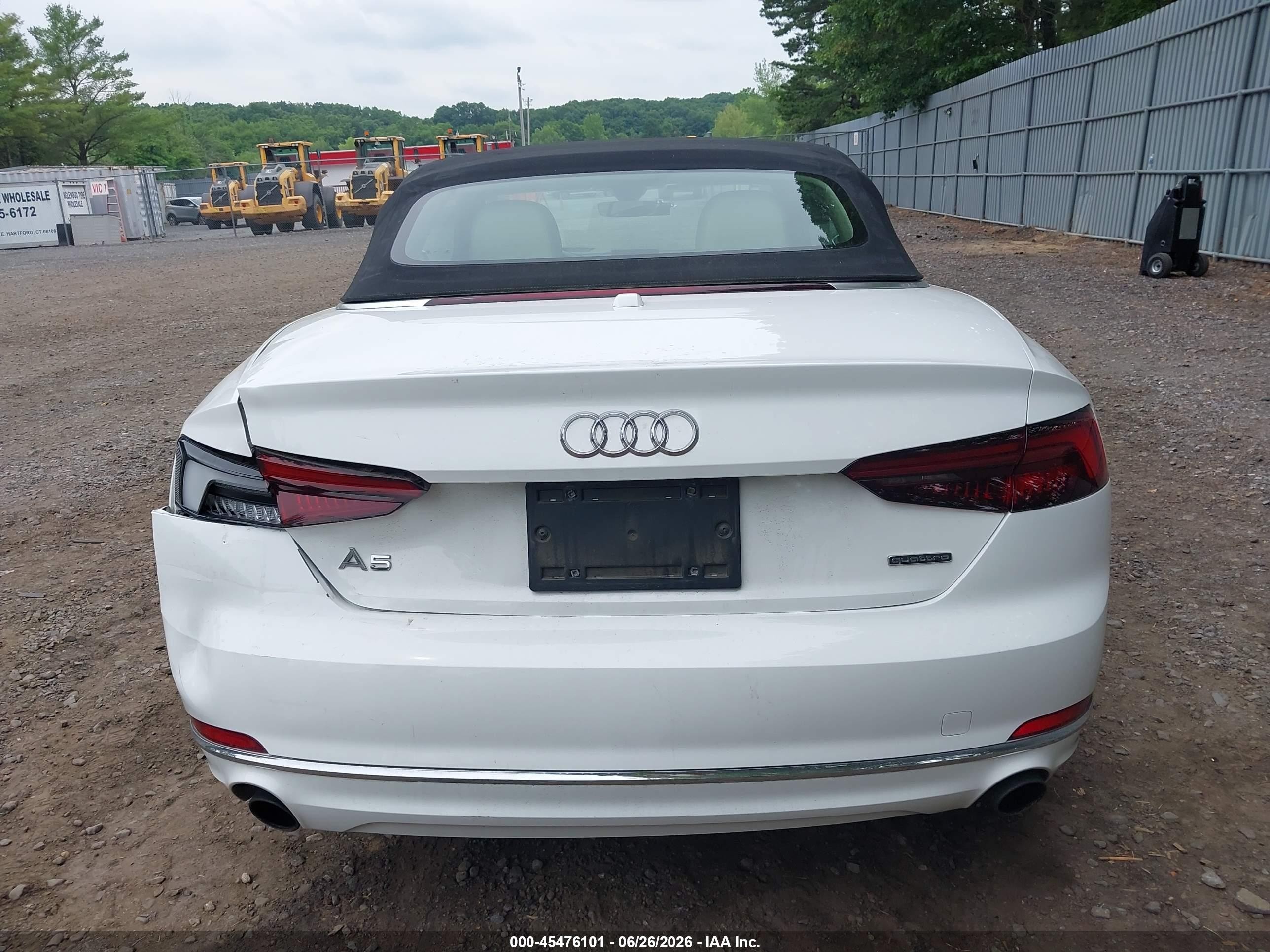 2019 Audi A5 45 Premium White vin: WAUWNGF55KN009528