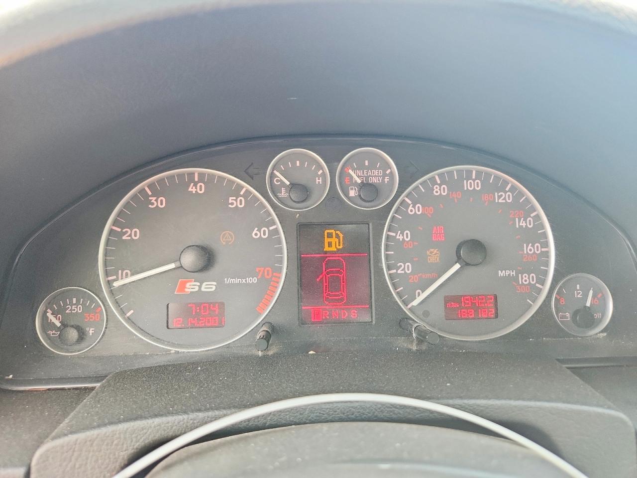 2002 Audi S6 Avant Quattro Silver vin: WAUXU54B82N035643