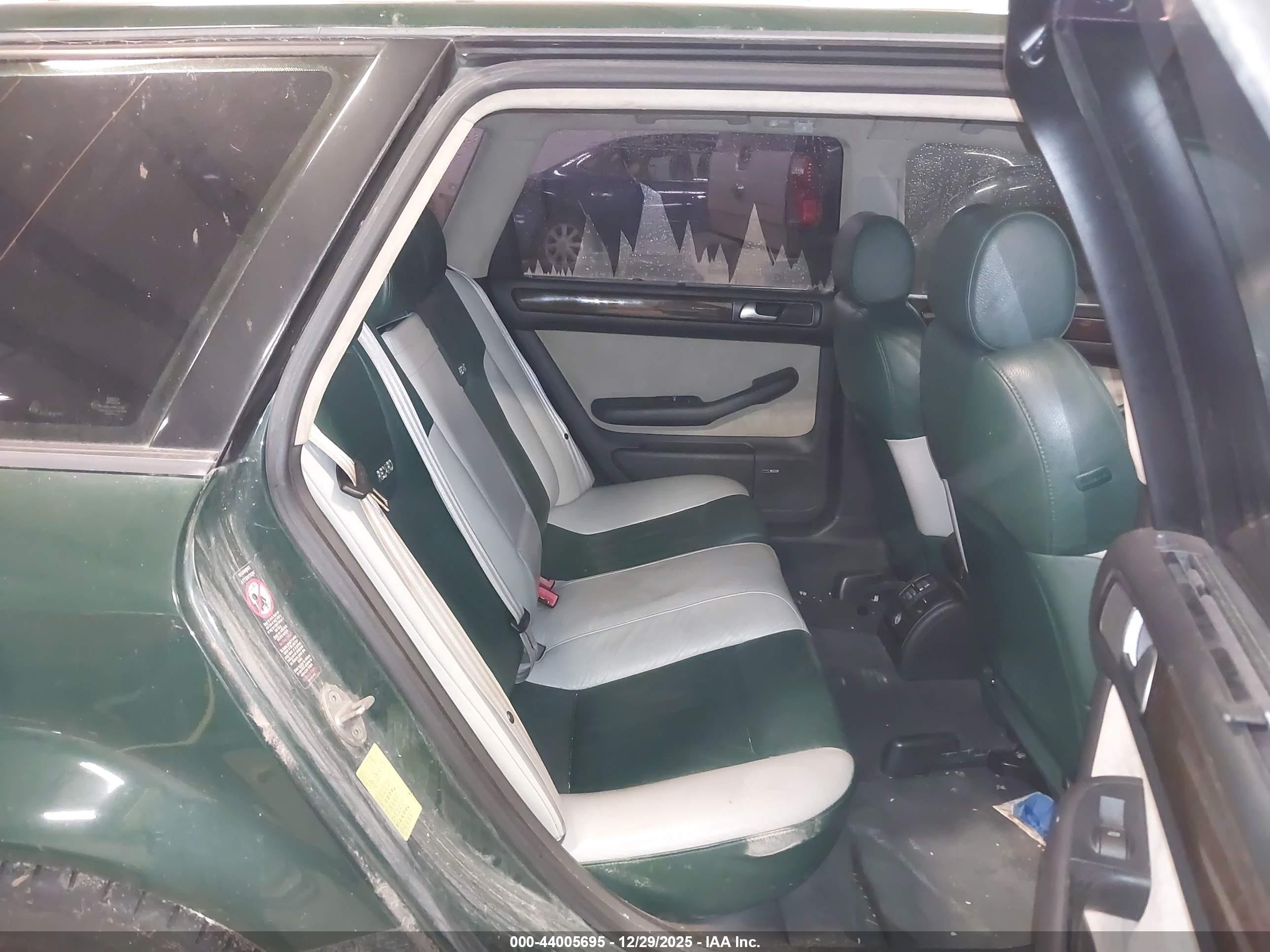 2002 Audi S6 Avant Green vin: WAUXU54B82N119459