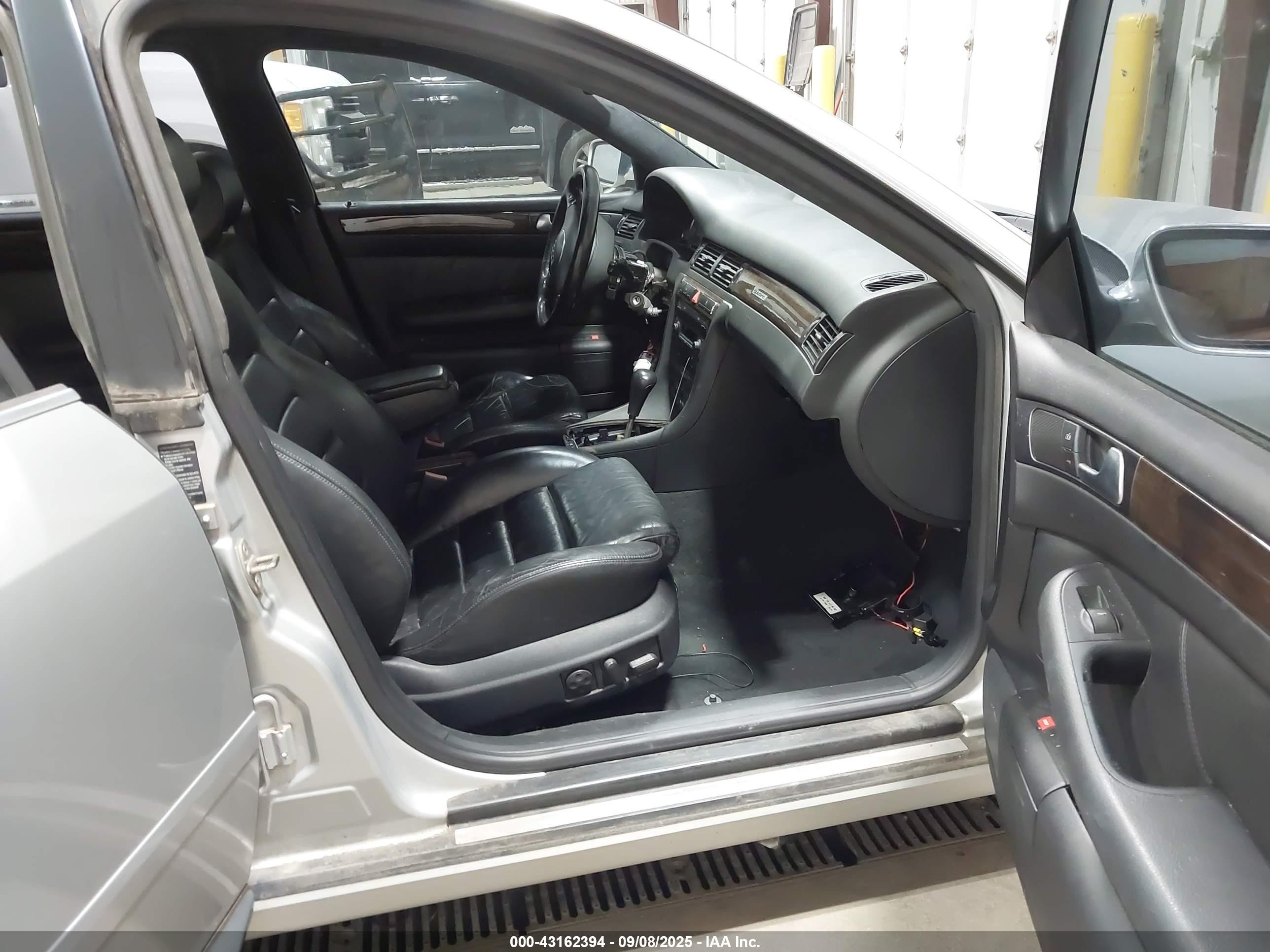2002 Audi S6 Avant Silver vin: WAUXU64B92N111294