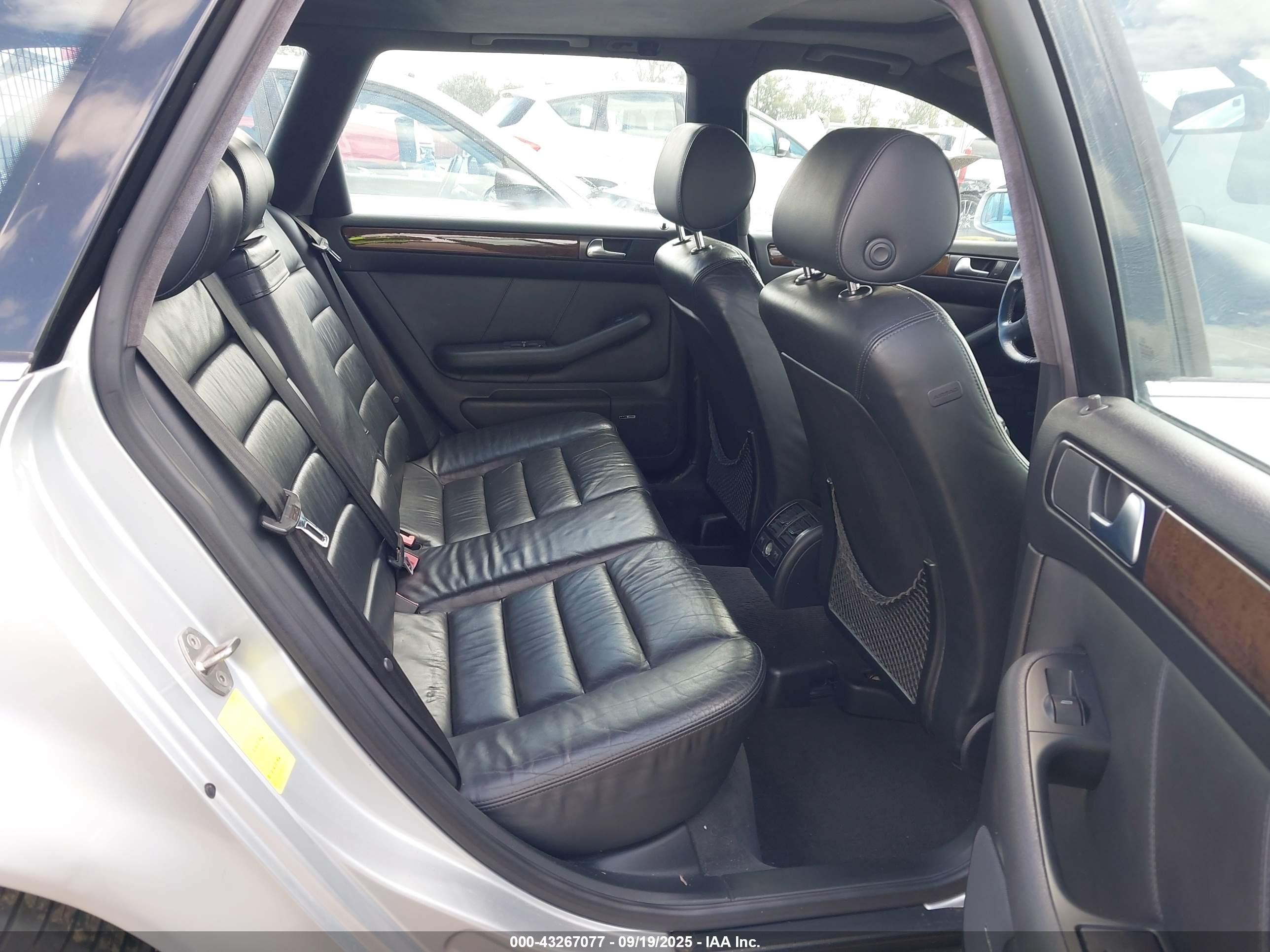 2002 Audi S6 Avant Silver vin: WAUXU64B92N115507
