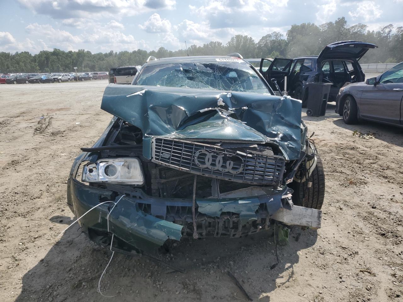2003 Audi S6 Avant Quattro Зеленый vin: WAUXU64BX3N067954