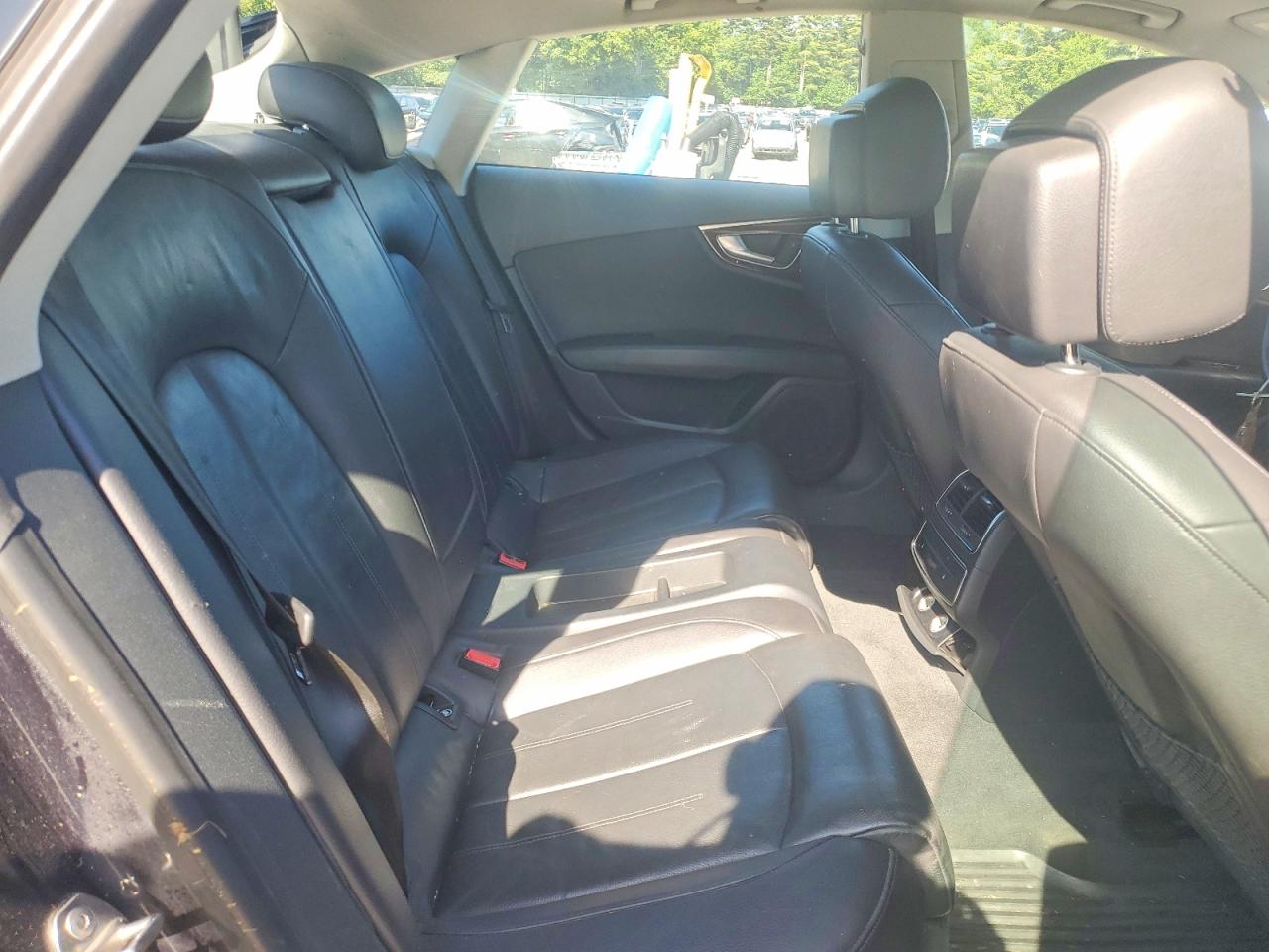 2012 Audi A7 Premium Plus Blue vin: WAUYGAFC2CN037254