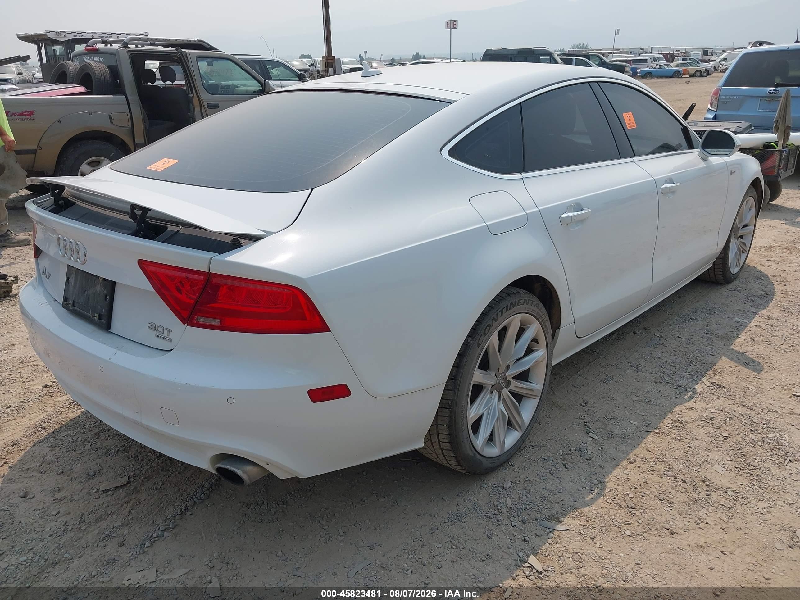 2013 Audi A7 3.0t Premium White vin: WAUYGAFC2DN062091