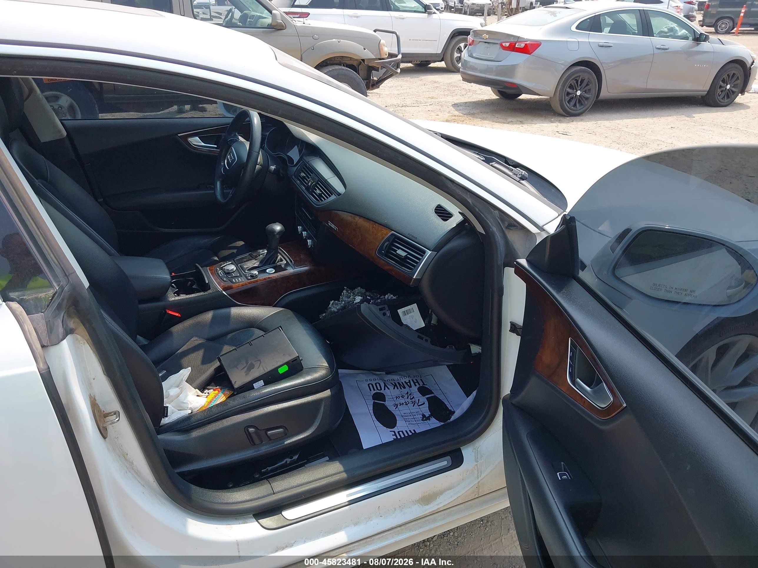 2013 Audi A7 3.0t Premium White vin: WAUYGAFC2DN062091