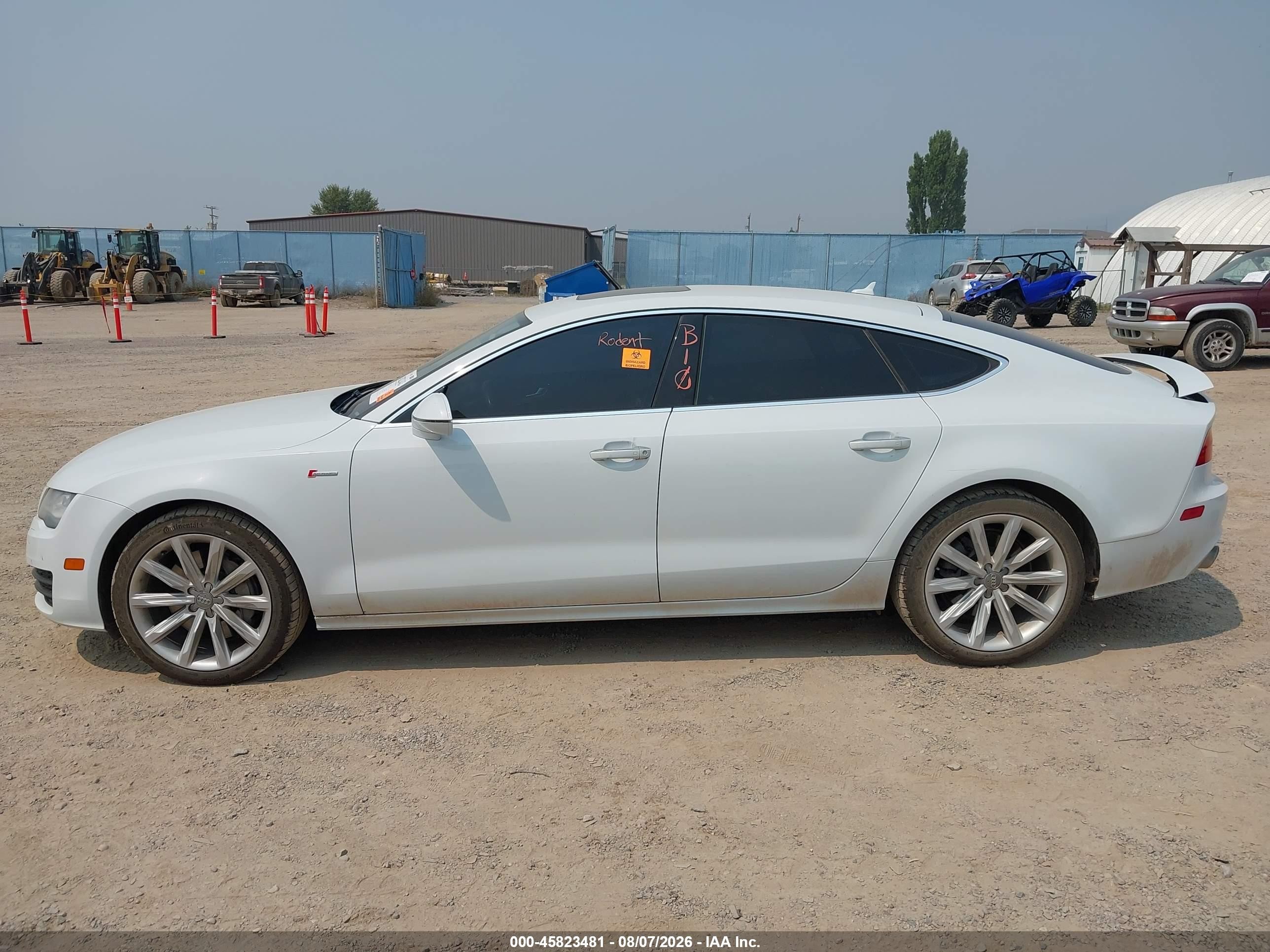 2013 Audi A7 3.0t Premium White vin: WAUYGAFC2DN062091