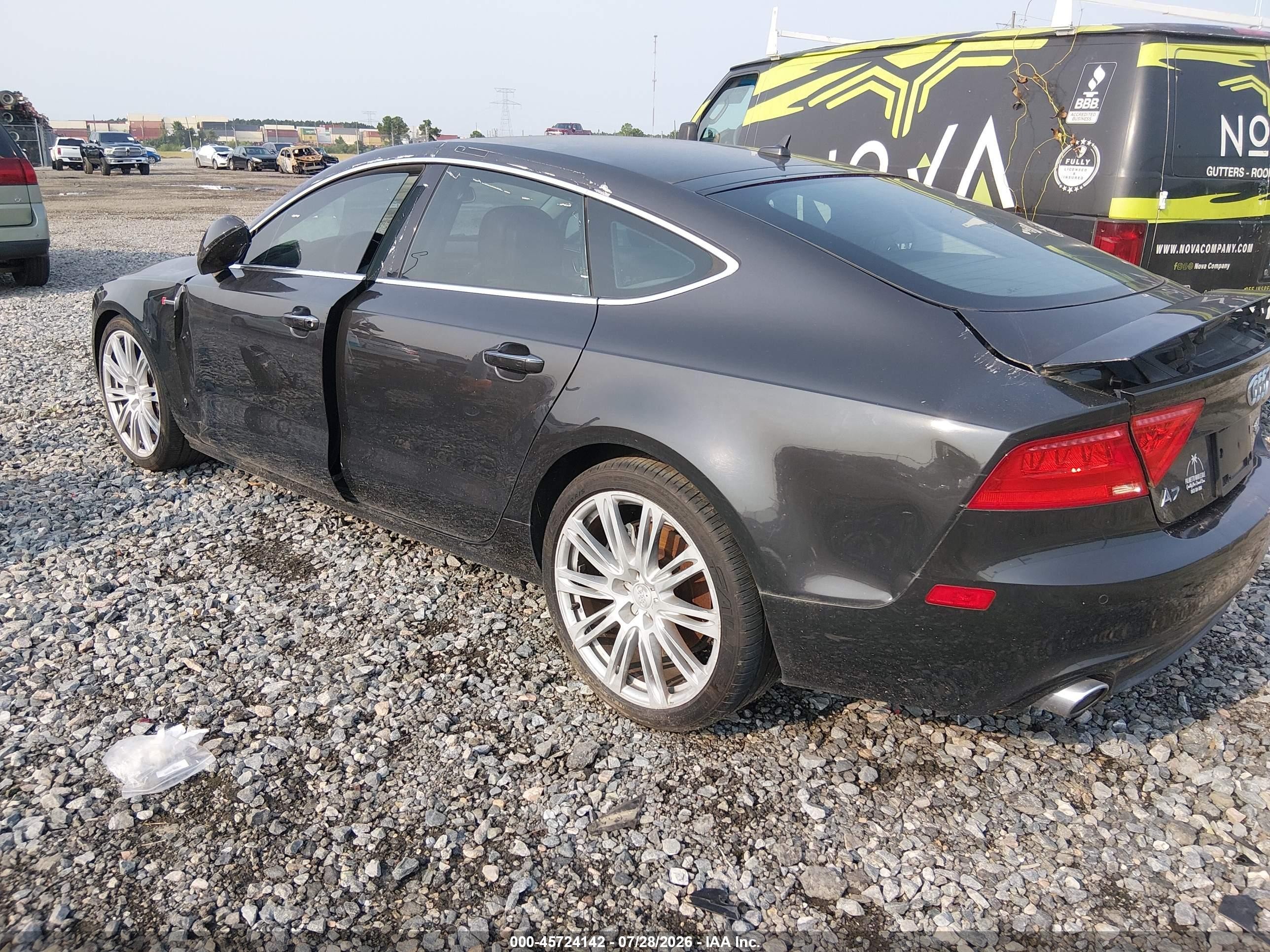 2013 Audi A7 3.0t Premium Black vin: WAUYGAFC2DN080588