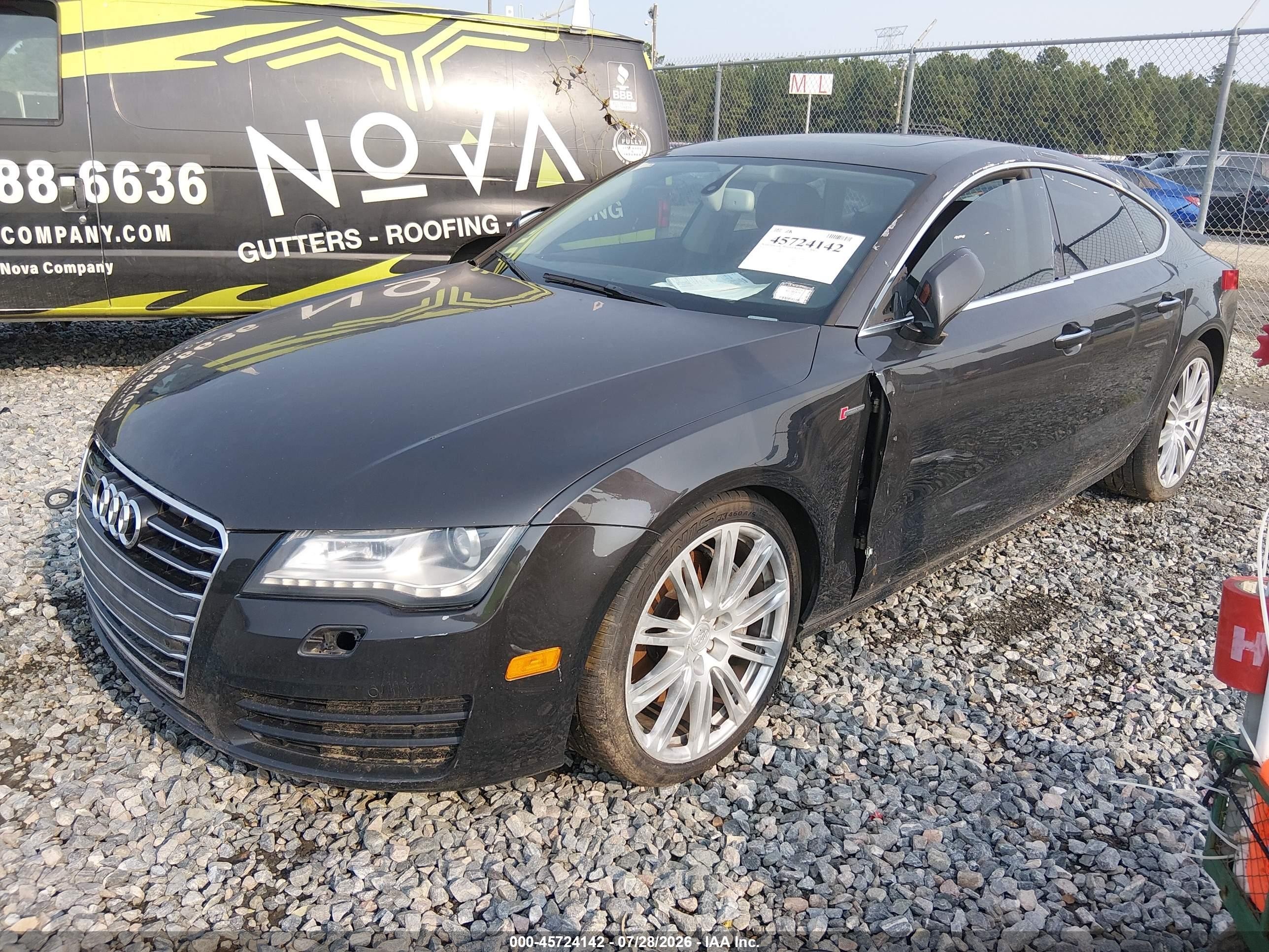 2013 Audi A7 3.0t Premium Black vin: WAUYGAFC2DN080588