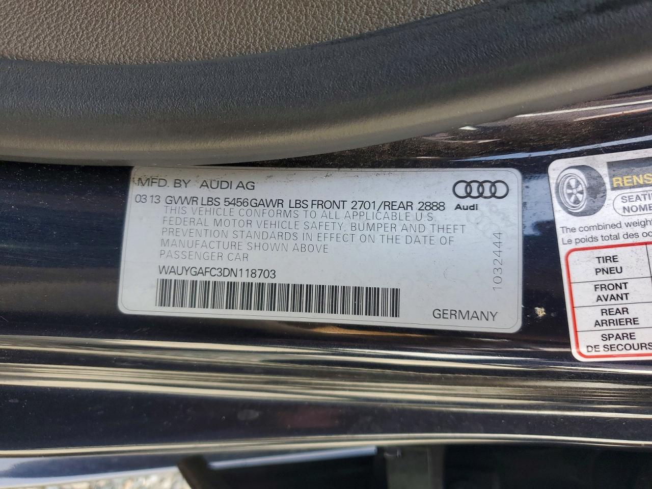 2013 Audi A7 Premium Plus Черный vin: WAUYGAFC3DN118703