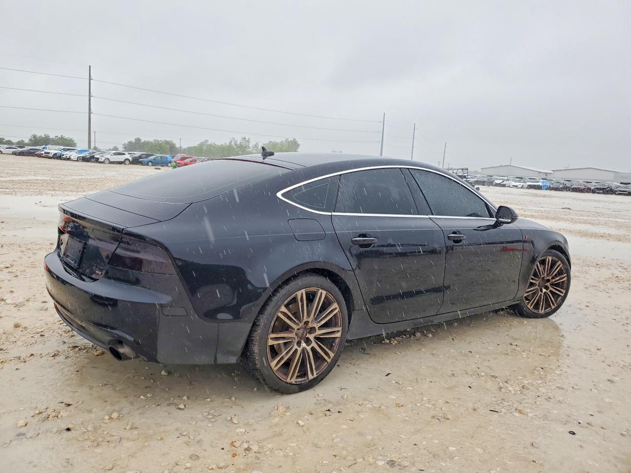2013 Audi A7 Premium Plus Черный vin: WAUYGAFC4DN052825