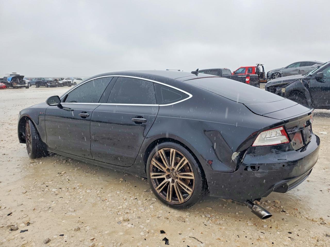 2013 Audi A7 Premium Plus Черный vin: WAUYGAFC4DN052825