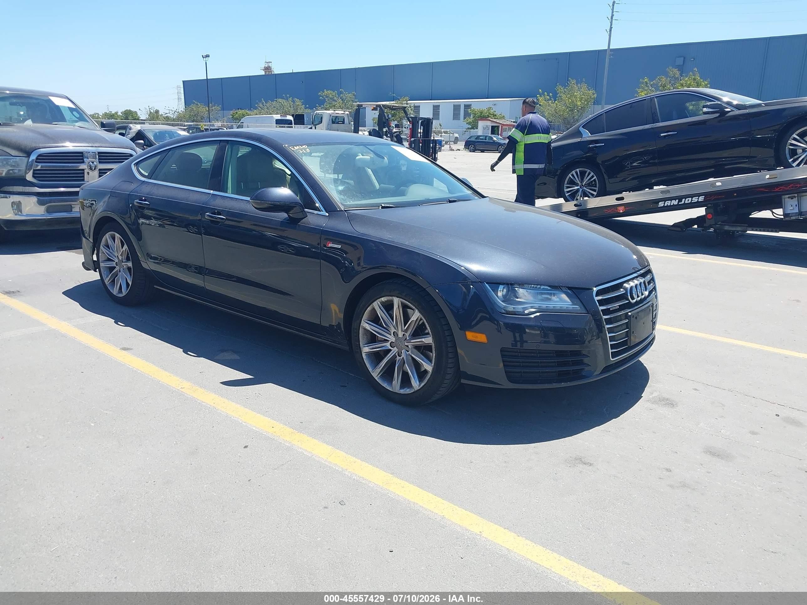 2013 Audi A7 3.0t Premium Черный vin: WAUYGAFC4DN107595