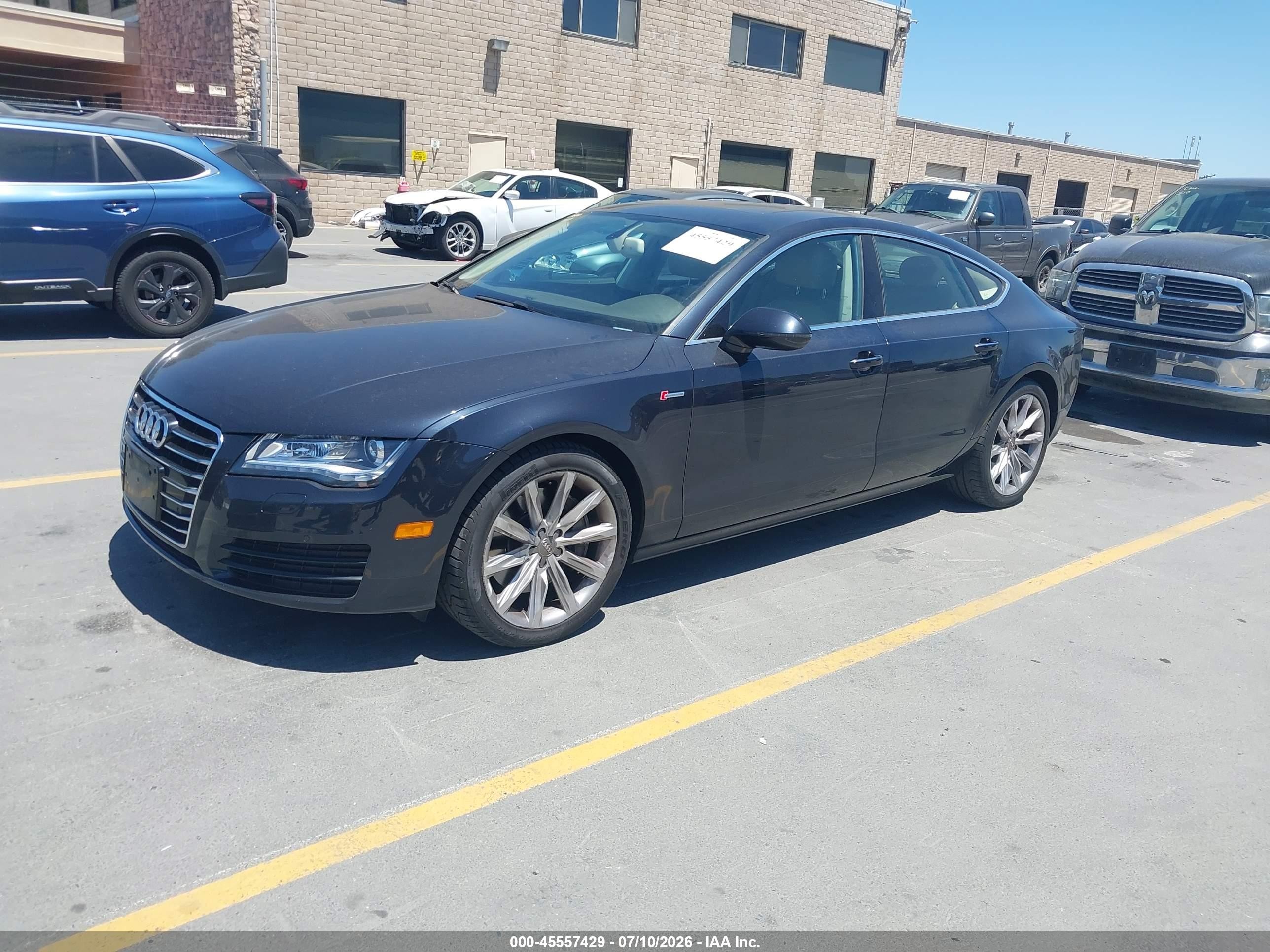 2013 Audi A7 3.0t Premium Черный vin: WAUYGAFC4DN107595