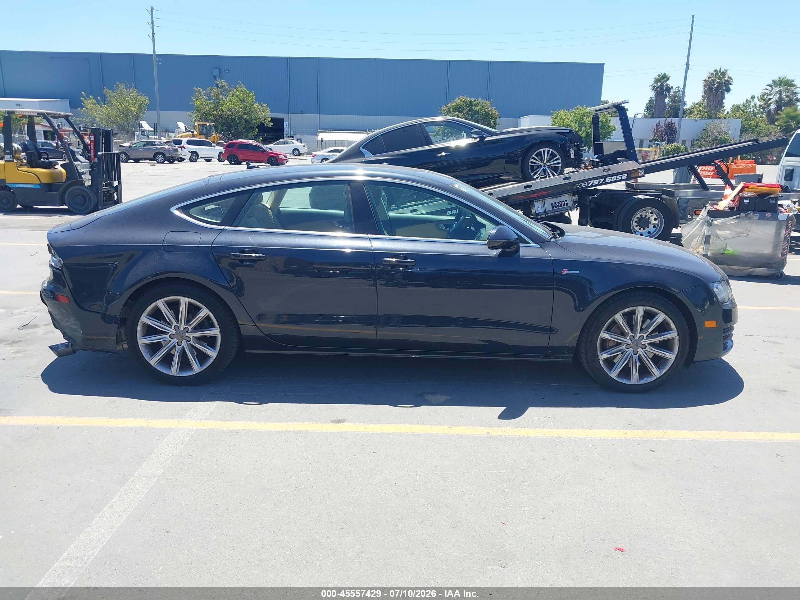 2013 Audi A7 3.0t Premium Черный vin: WAUYGAFC4DN107595