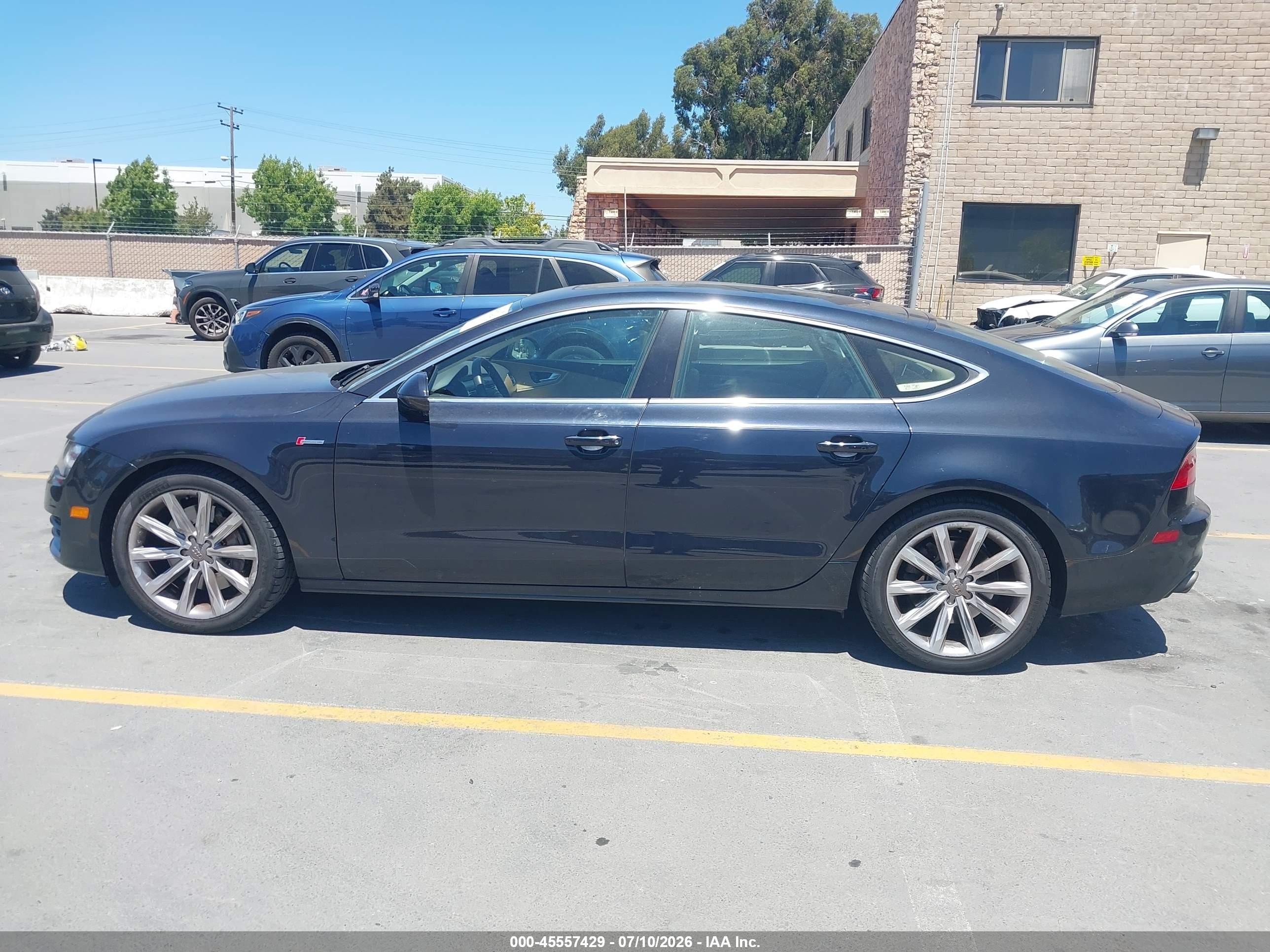 2013 Audi A7 3.0t Premium Черный vin: WAUYGAFC4DN107595
