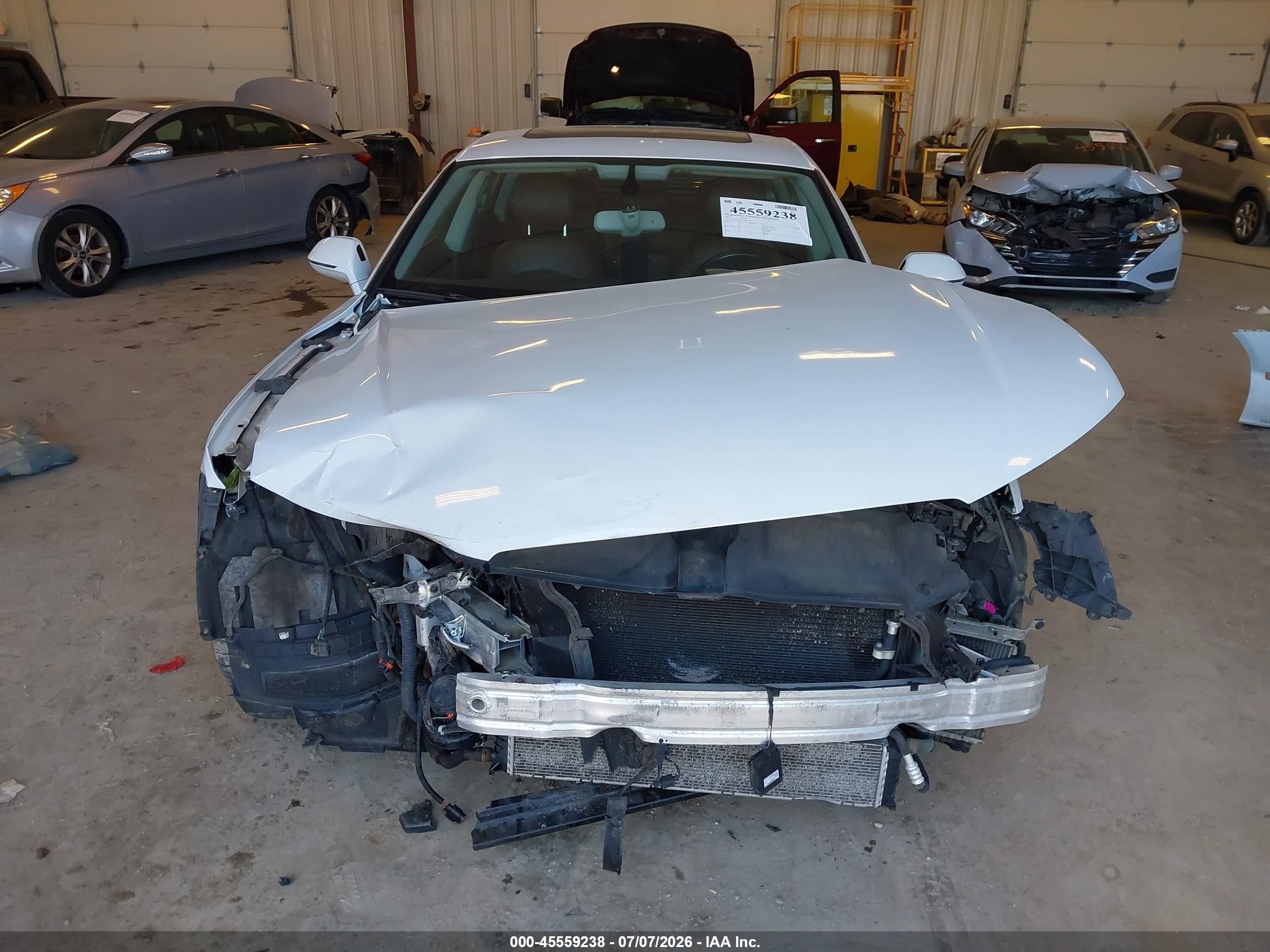 2013 Audi A7 3.0t Premium White vin: WAUYGAFC5DN016335