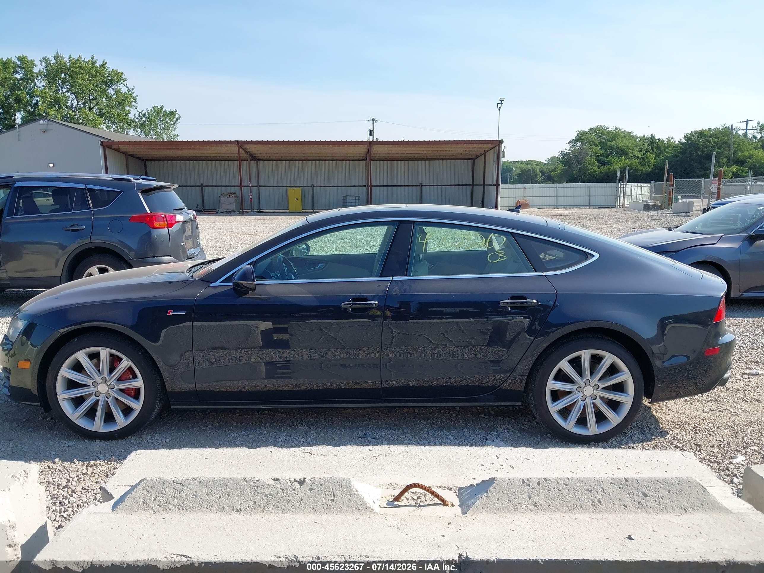 2013 Audi A7 3.0t Premium Black vin: WAUYGAFC6DN034858