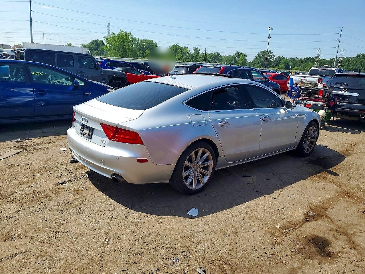 2013 Audi A7 Premium Plus Silver vin: WAUYGAFC6DN056438