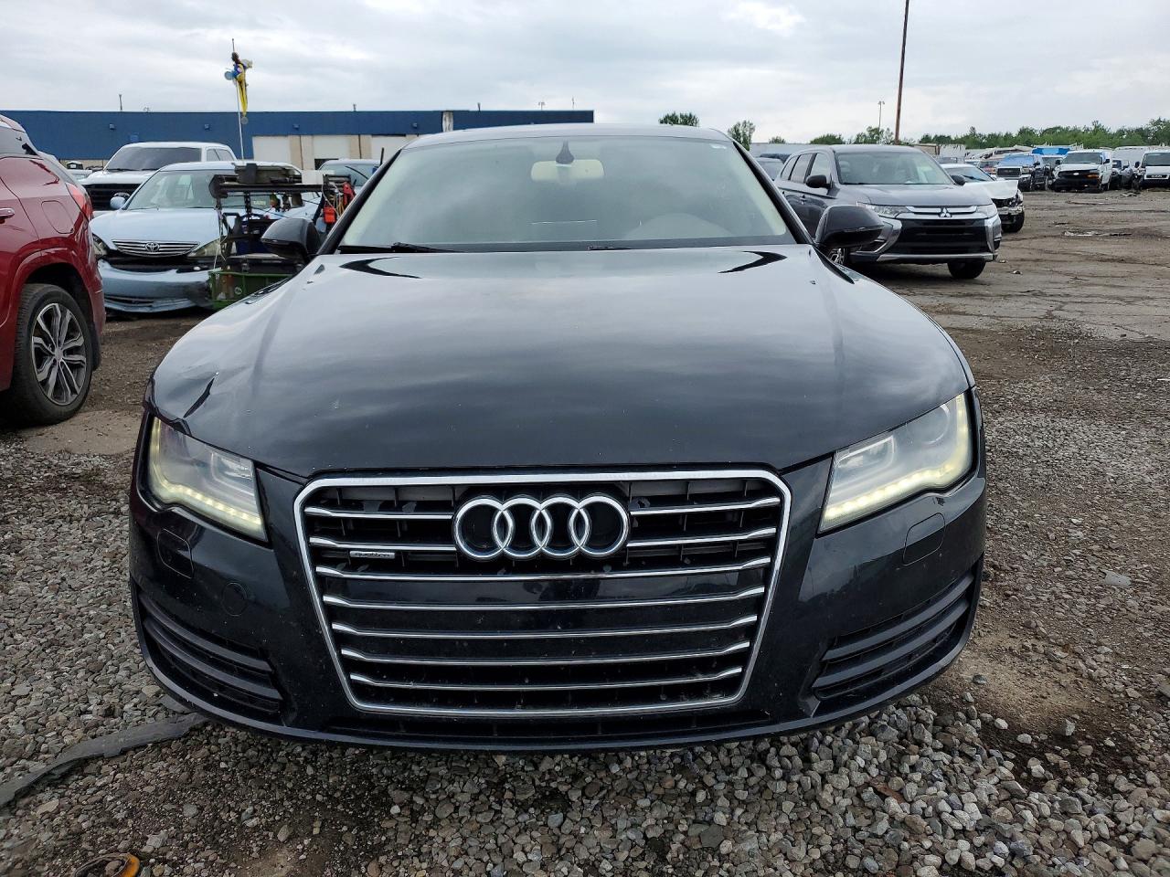 2013 Audi A7 Premium Black vin: WAUYGAFC7DN083051