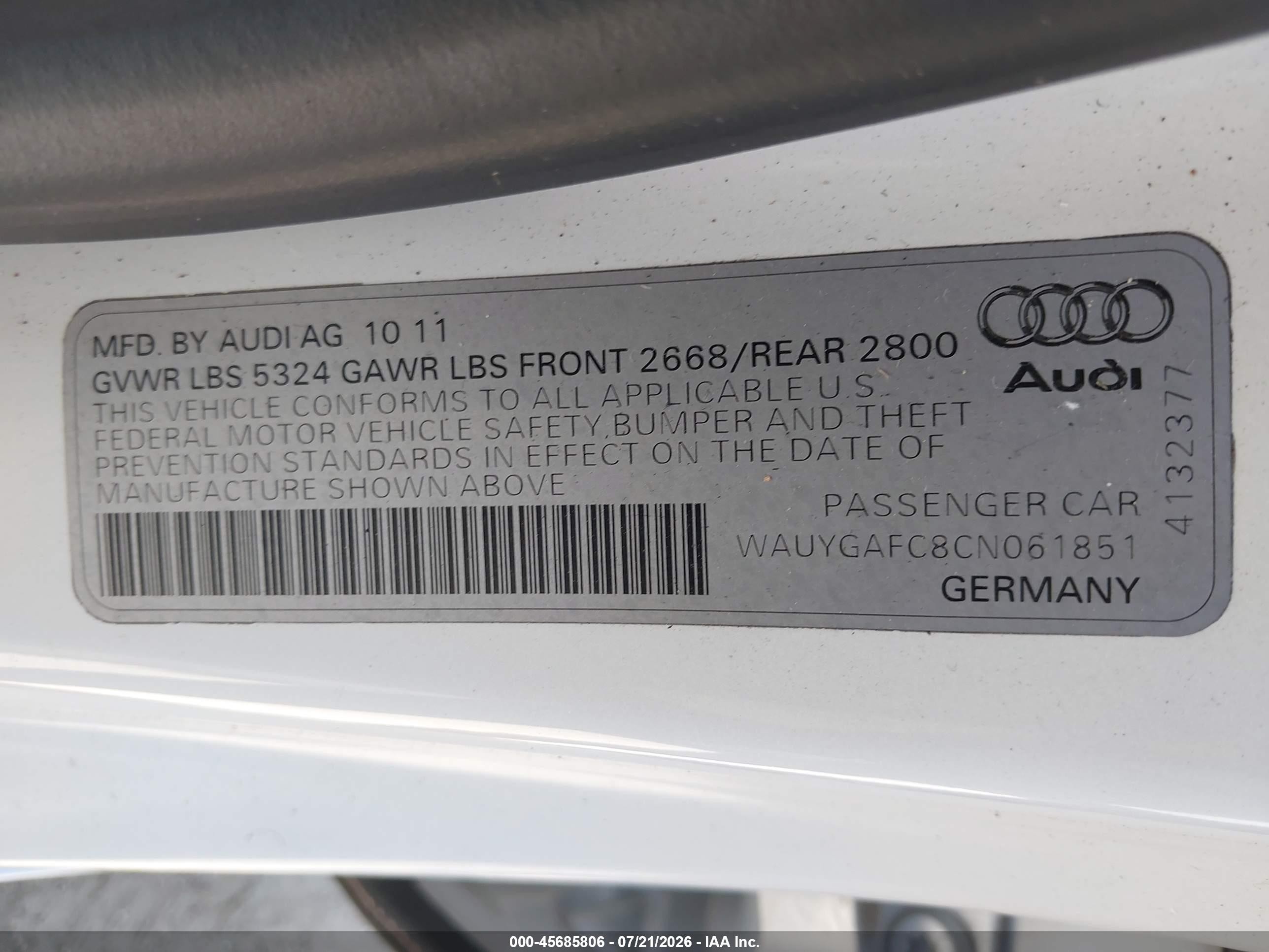 2012 Audi A7 Premium White vin: WAUYGAFC8CN061851