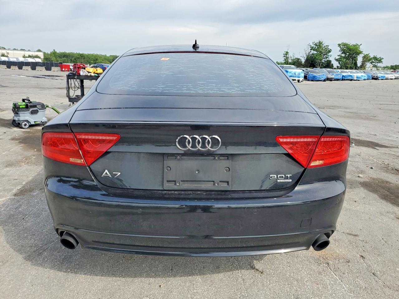 2012 Audi A7 Premium Plus Black vin: WAUYGAFCXCN145475