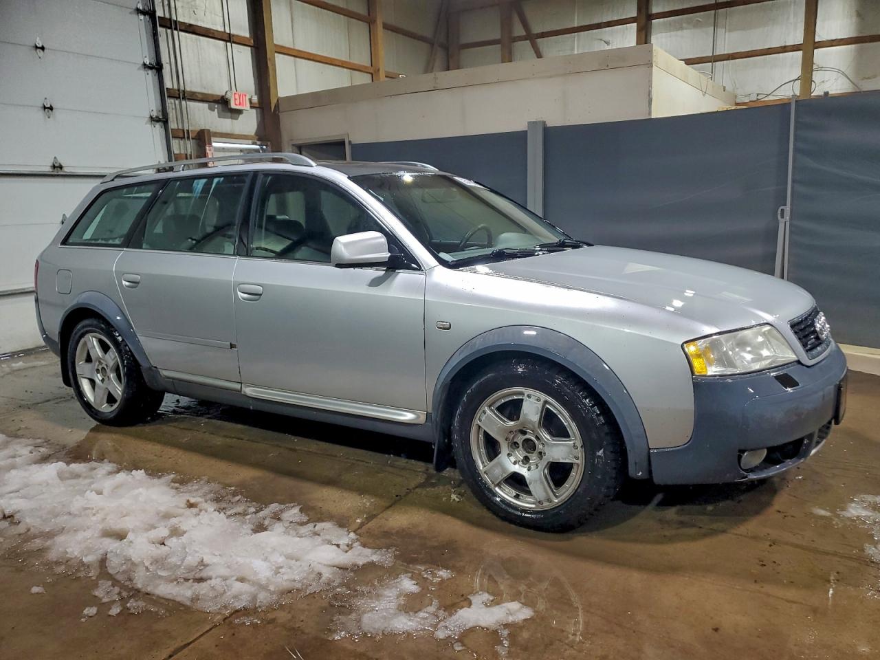 2001 Audi Allroad Silver vin: WAUYP64B31N072048