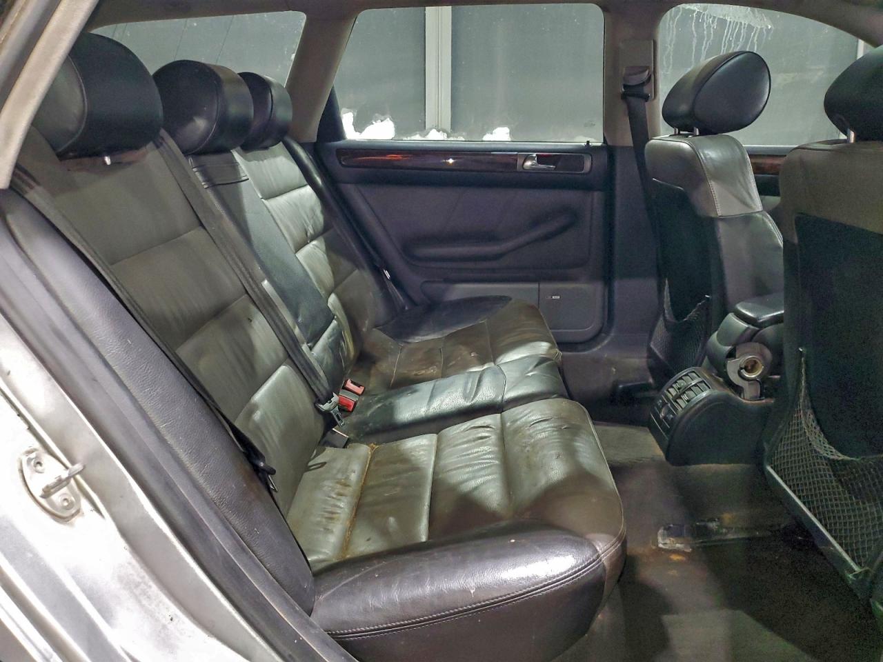 2001 Audi Allroad Silver vin: WAUYP64B31N072048