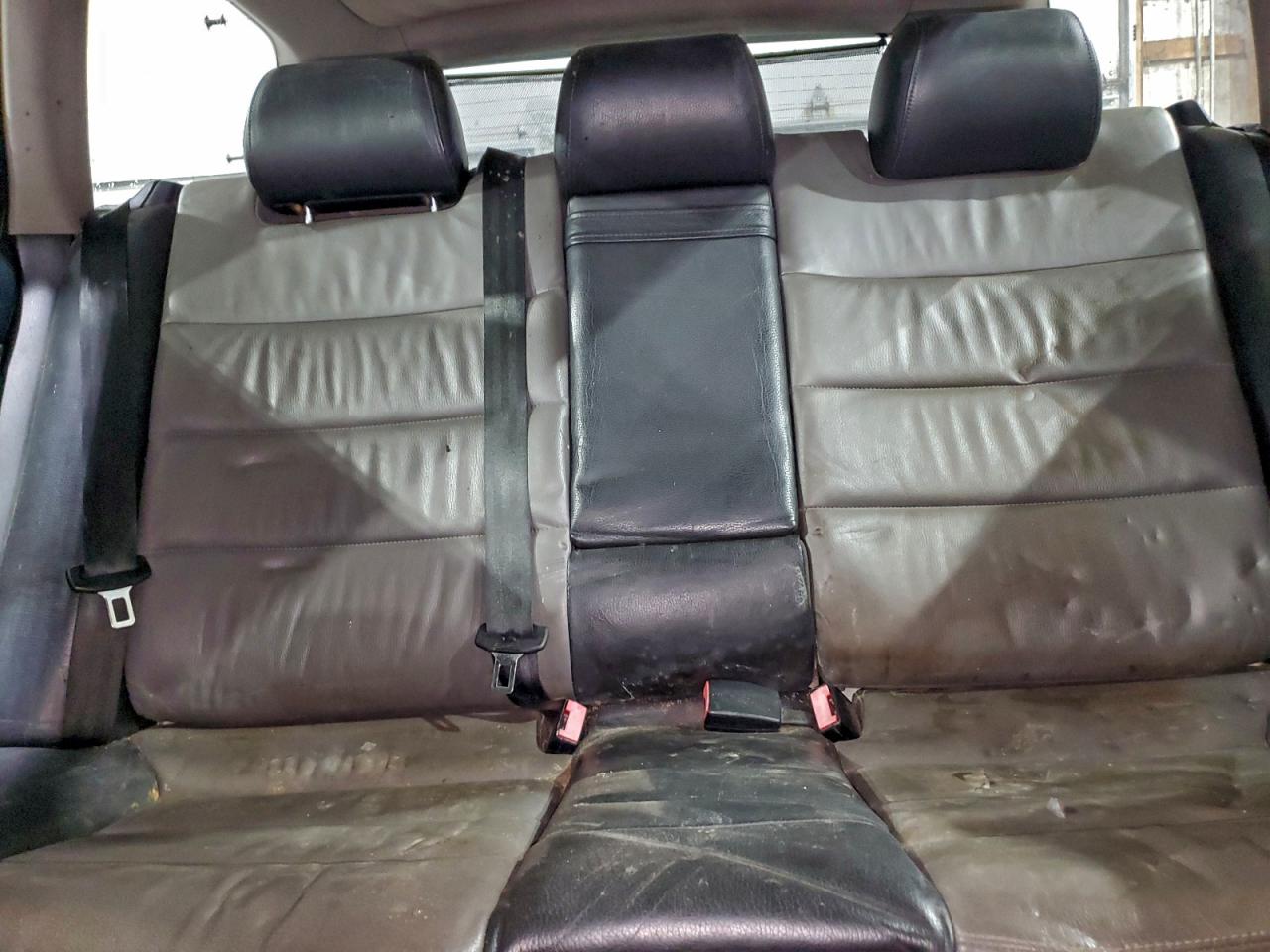2001 Audi Allroad Silver vin: WAUYP64B31N072048