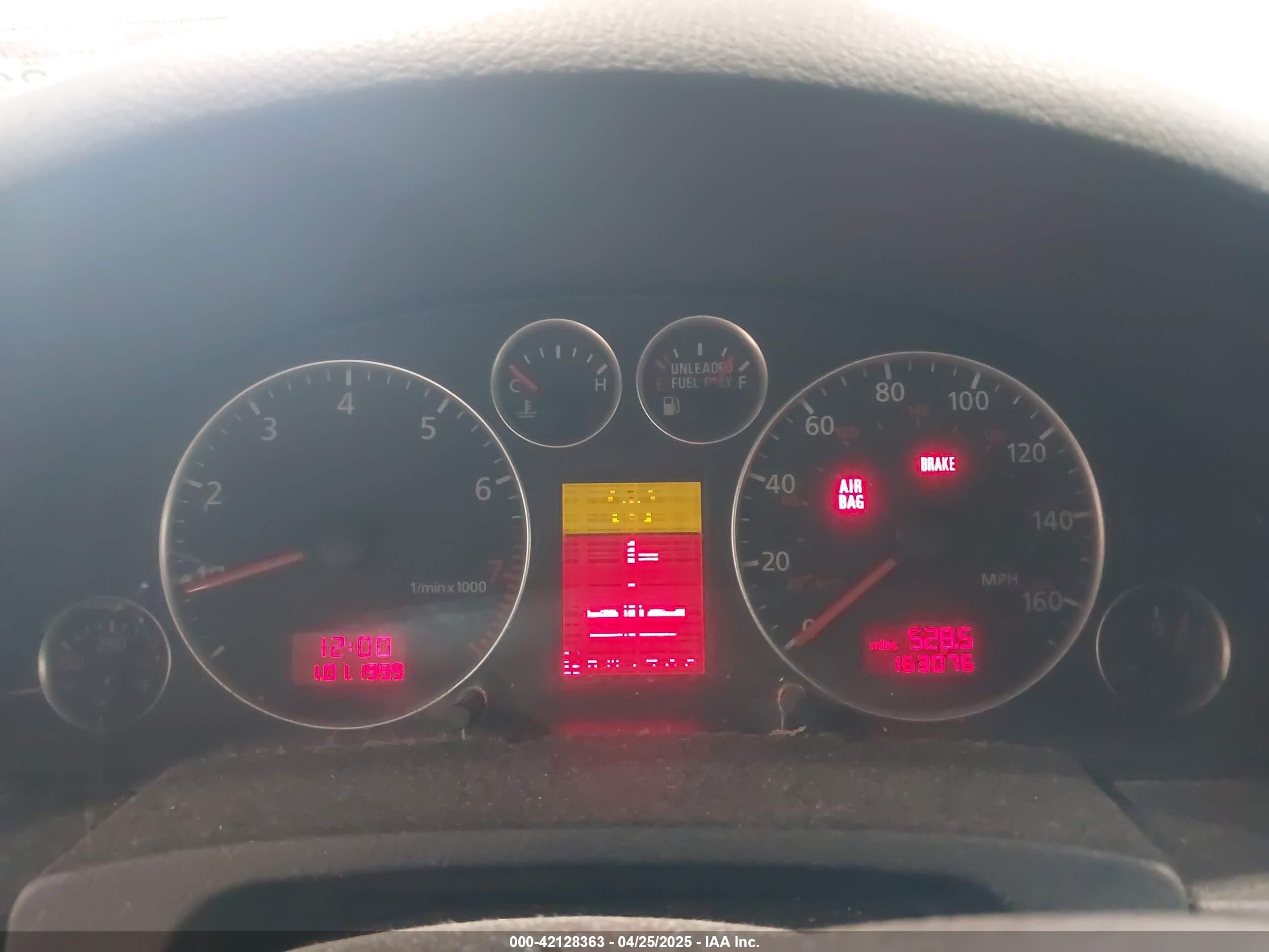 2001 Audi Allroad   Silver vin: WAUYP64B51N131875